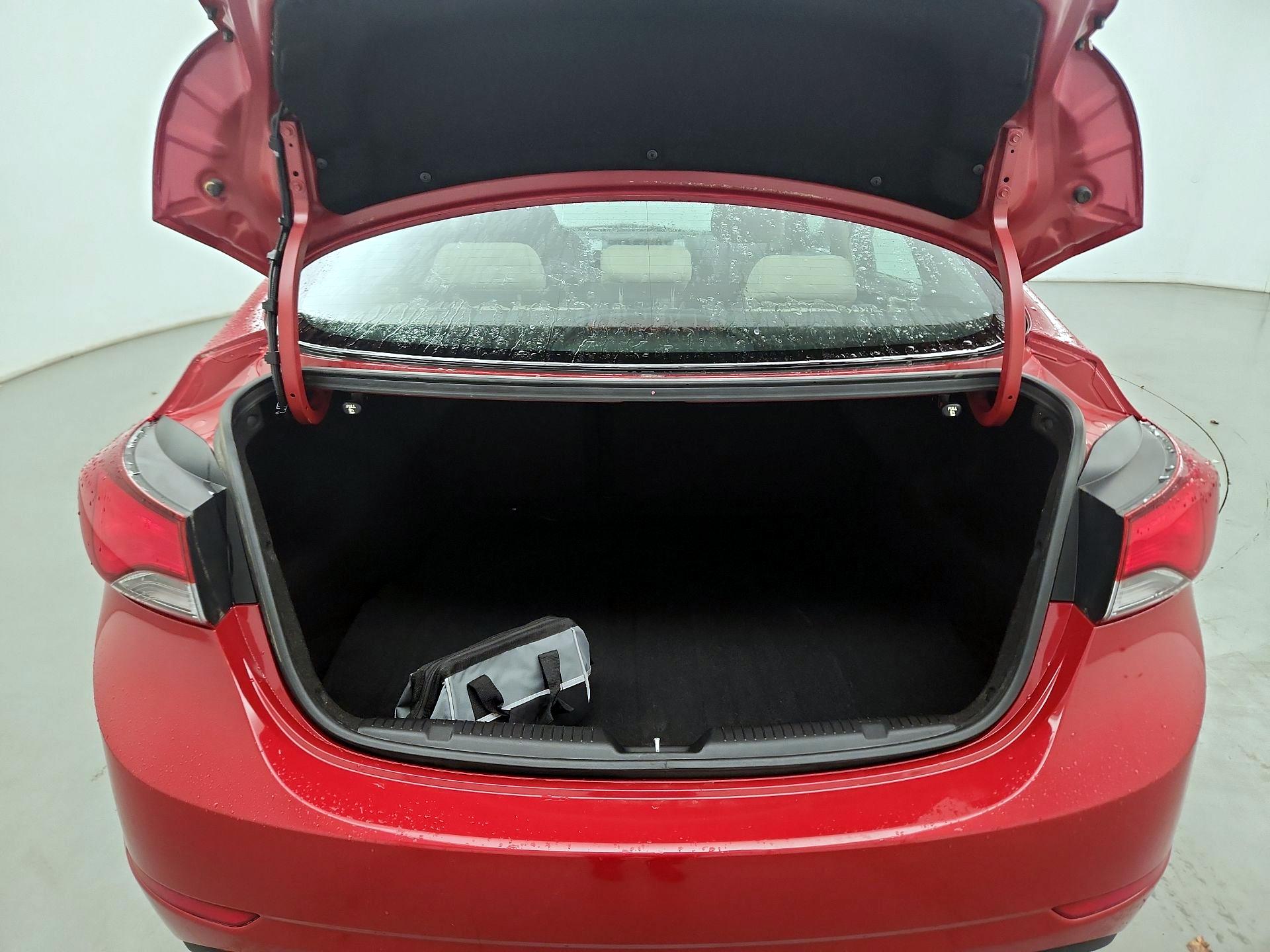 Thumbnail: 2014 Hyundai Elantra - 17