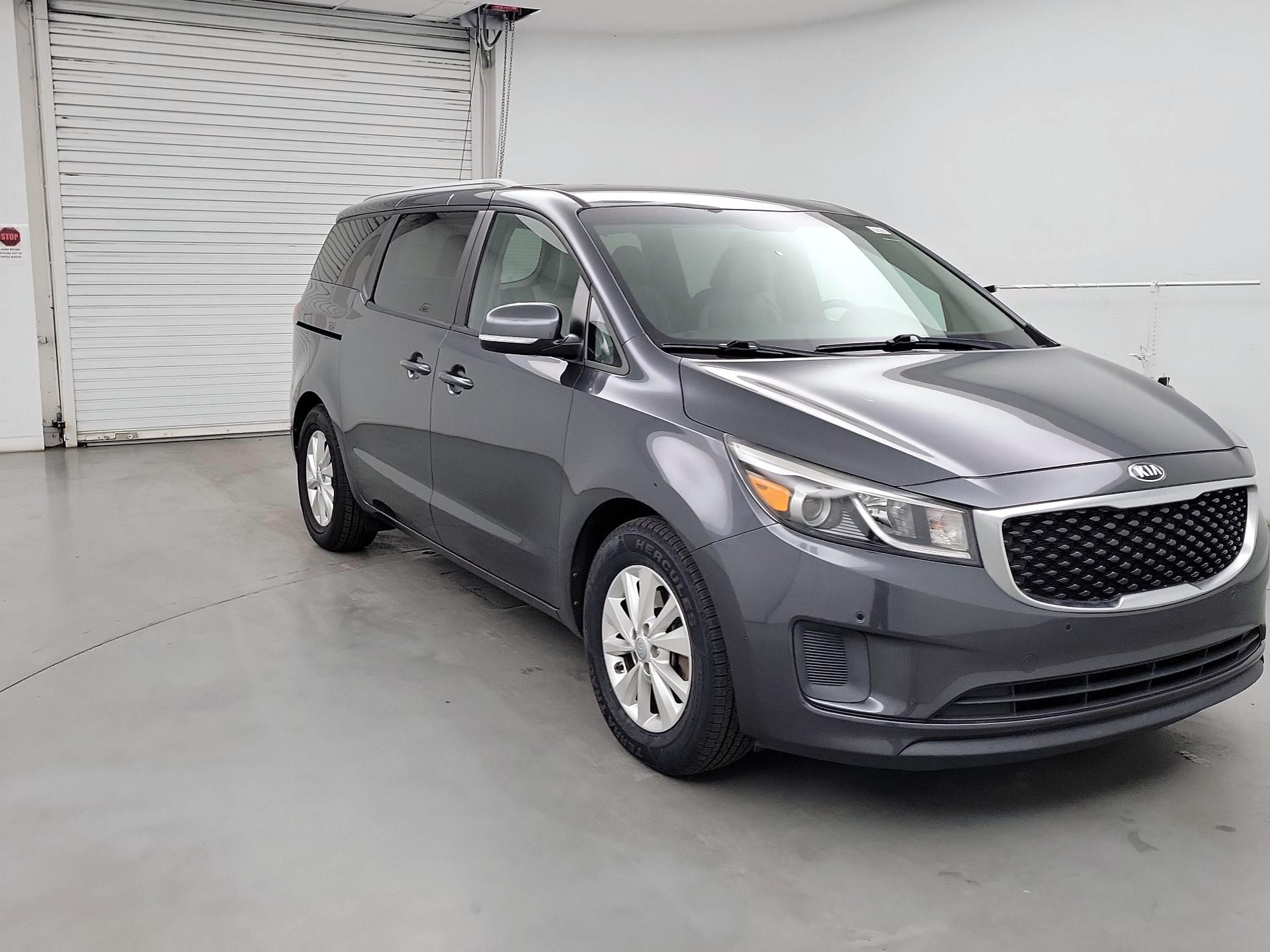 Thumbnail: 2017 Kia Sedona - 1