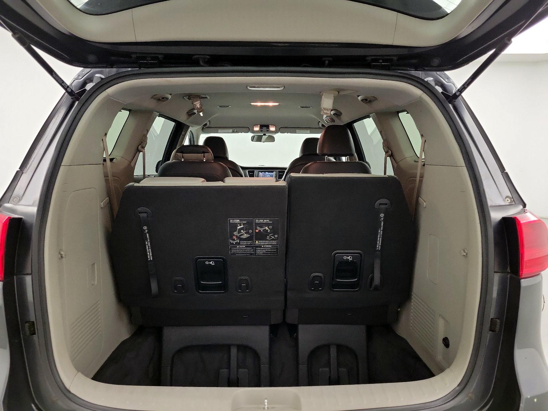 Thumbnail: 2017 Kia Sedona - 19