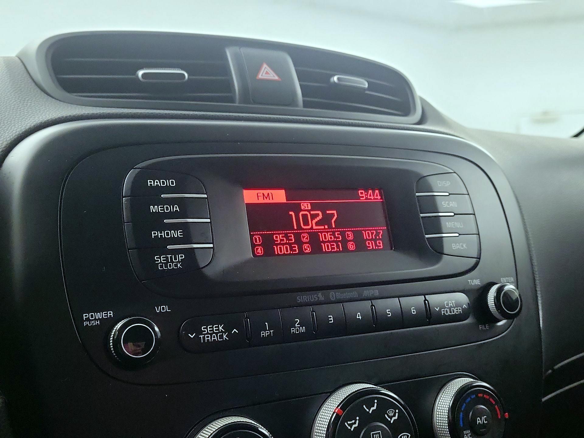 Thumbnail: 2016 Kia Soul - 13