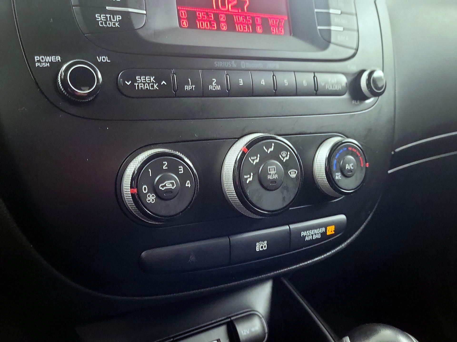 Thumbnail: 2016 Kia Soul - 14