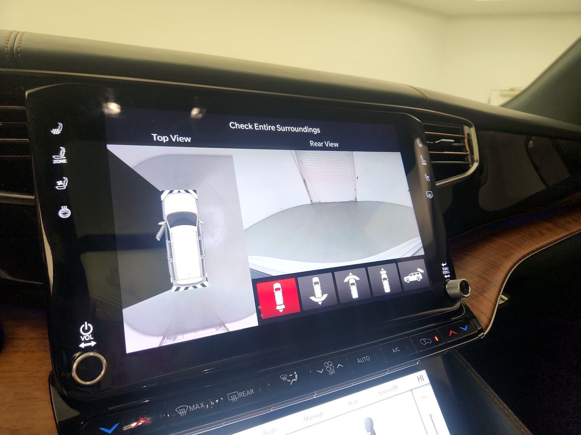 Thumbnail: 2022 Jeep Grand Wagoneer - 13