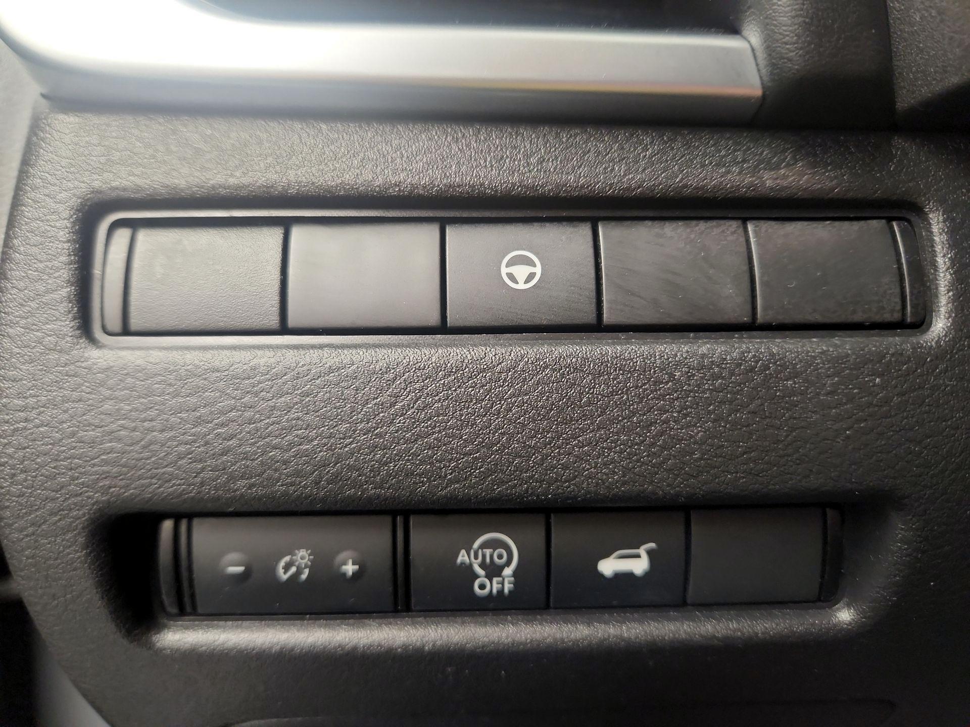 Thumbnail: 2023 Nissan Rogue - 11