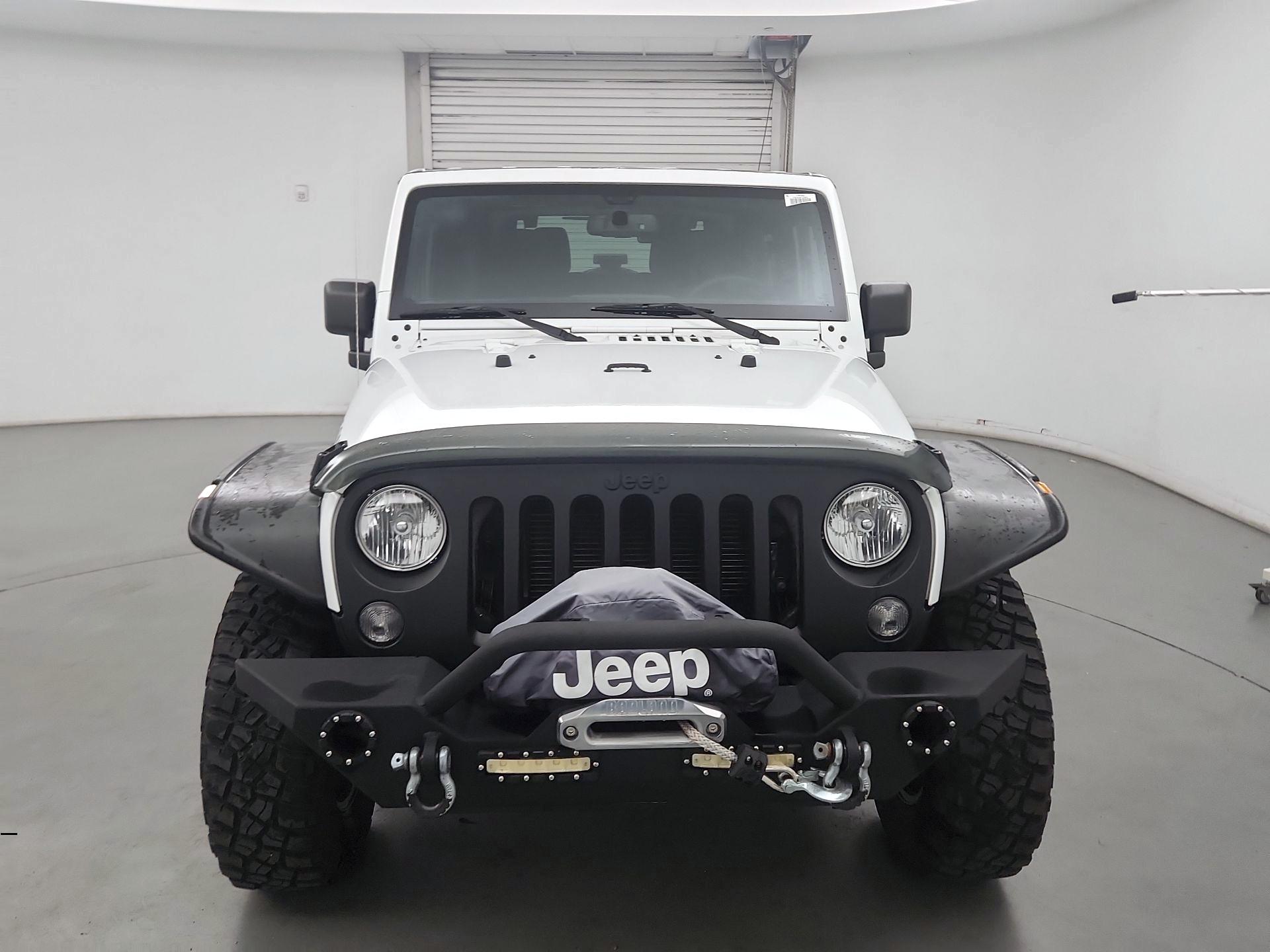 Thumbnail: 2015 Jeep Wrangler - 2