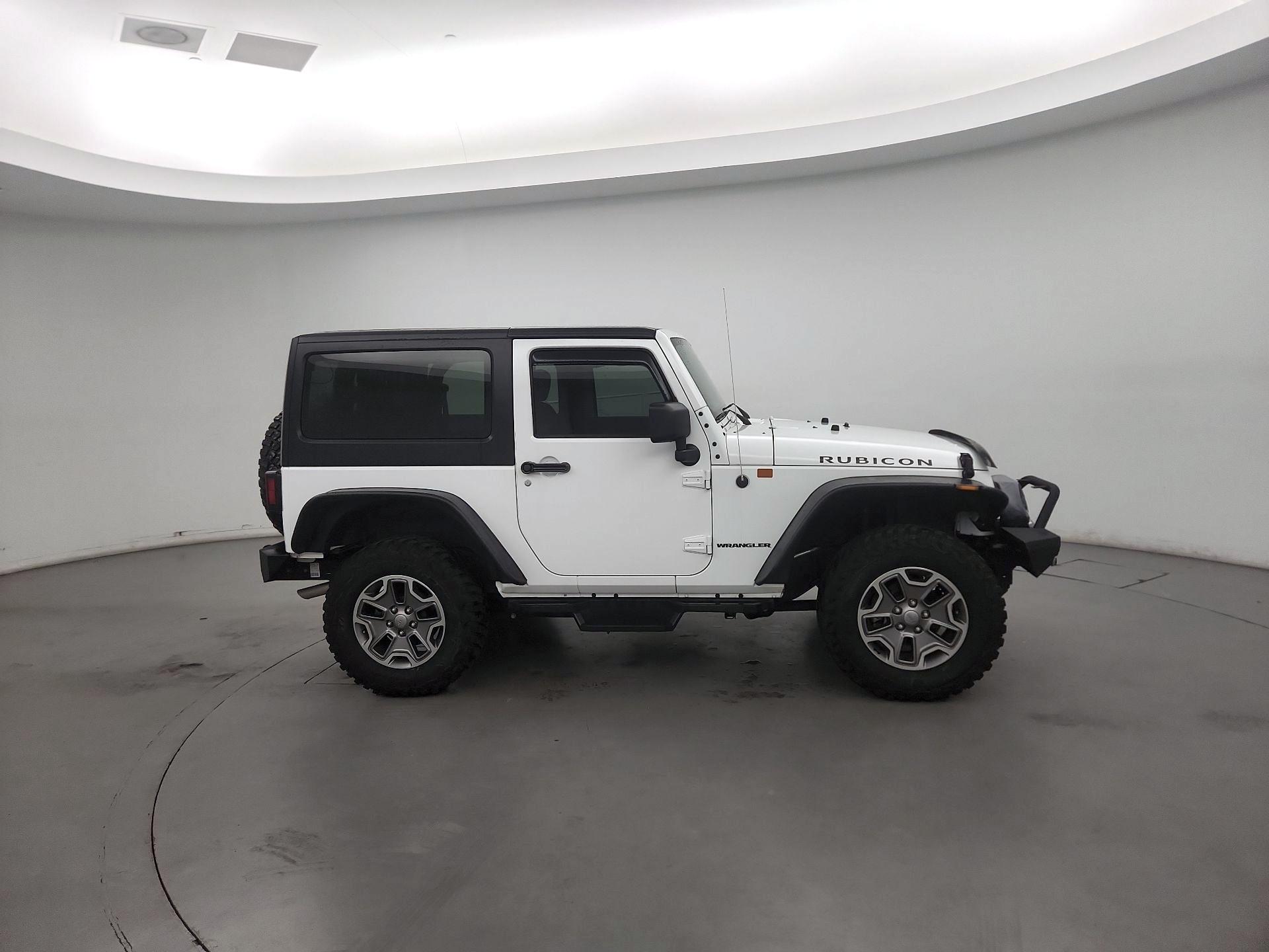 Thumbnail: 2015 Jeep Wrangler - 4