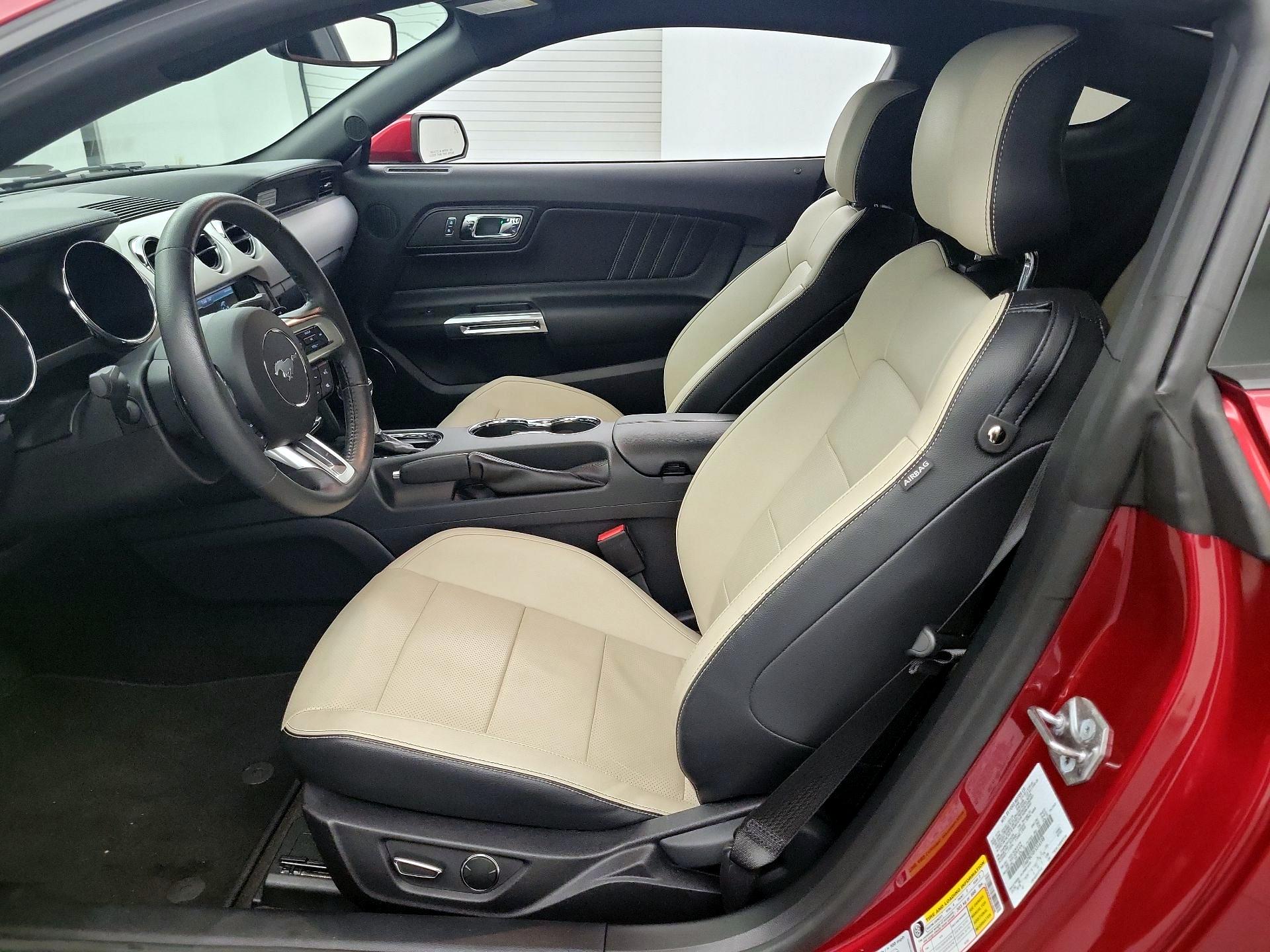 Thumbnail: 2015 Ford Mustang - 9