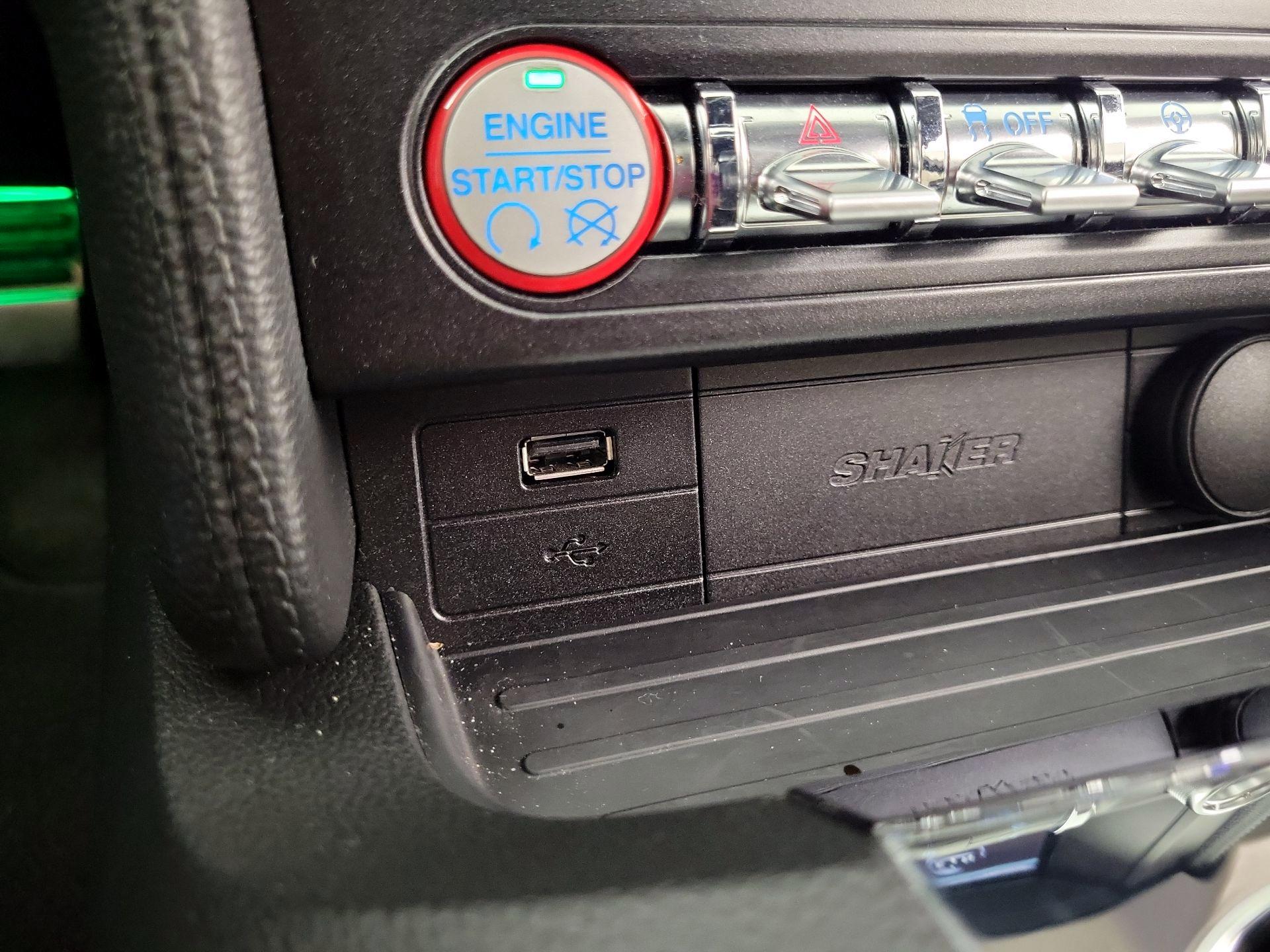 Thumbnail: 2015 Ford Mustang - 15