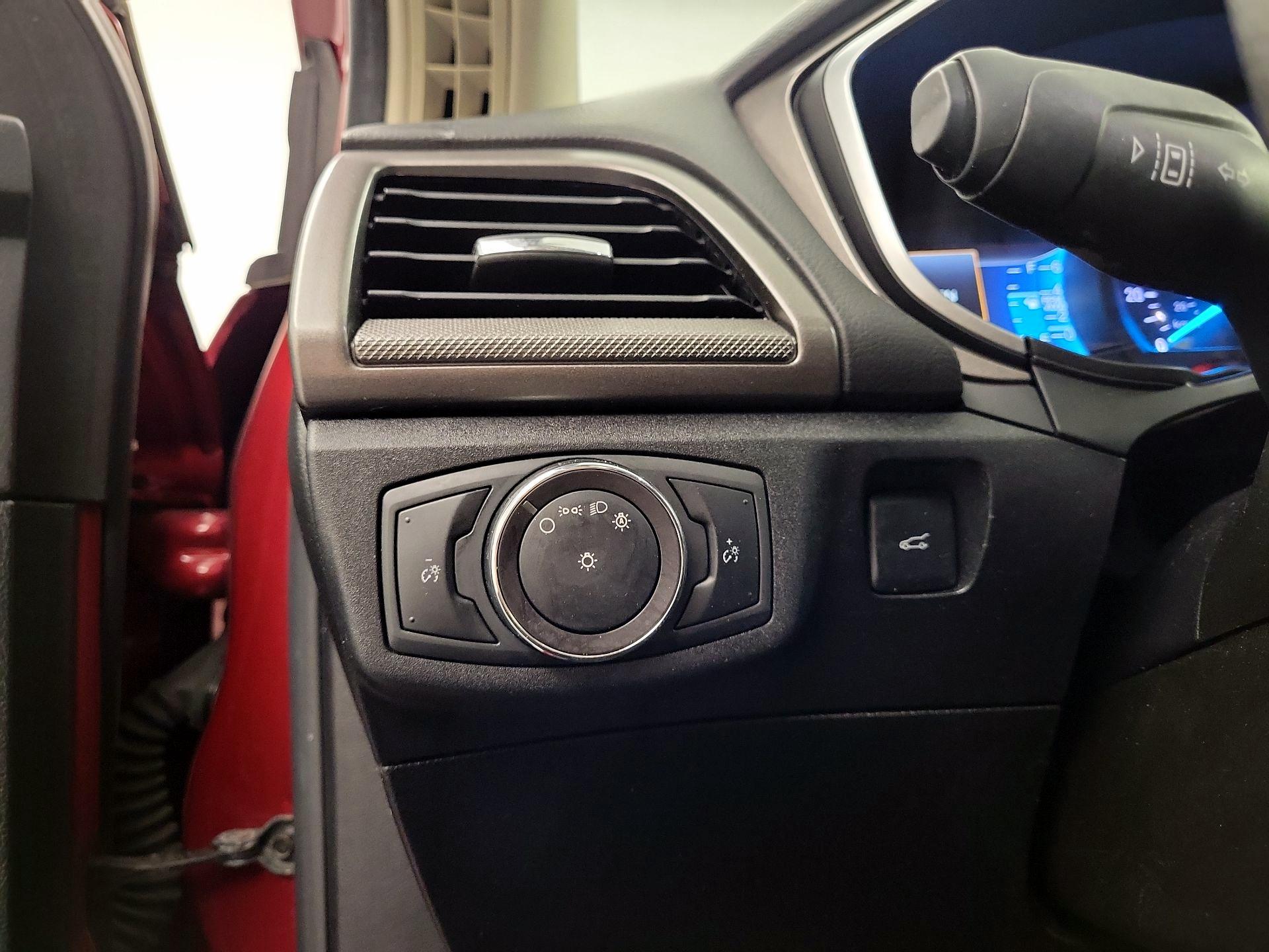 Thumbnail: 2019 Ford Fusion - 11