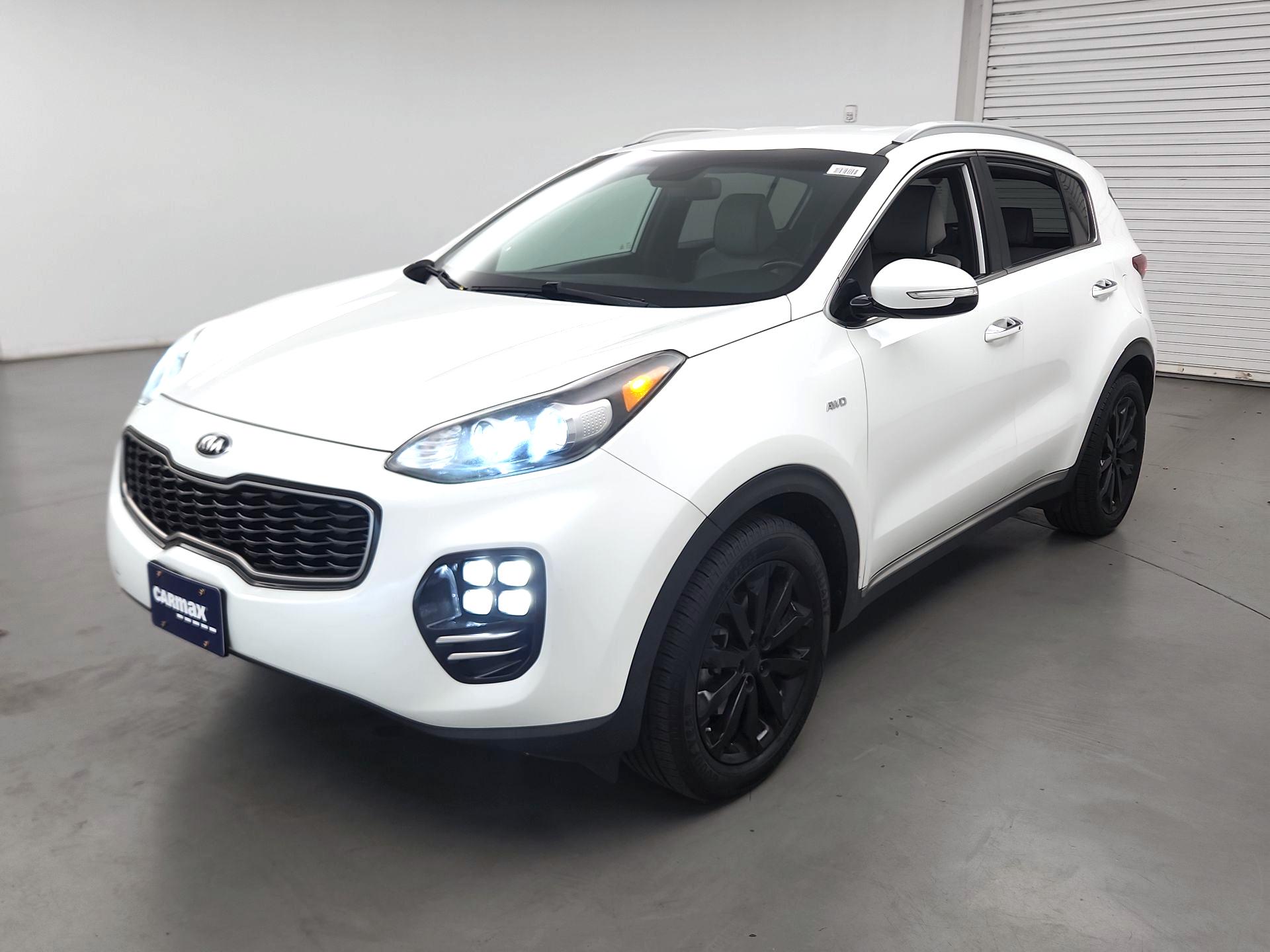 Thumbnail: 2018 Kia Sportage - 3