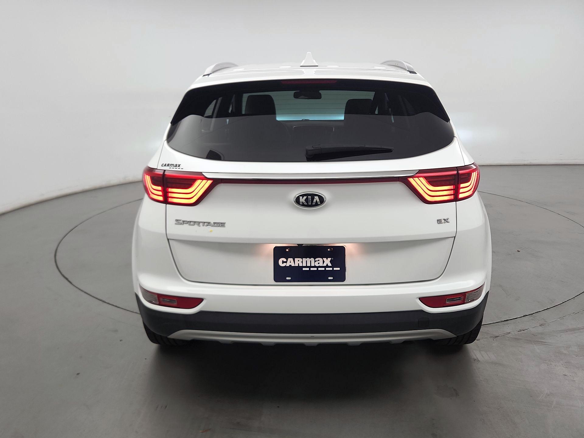 Thumbnail: 2018 Kia Sportage - 6