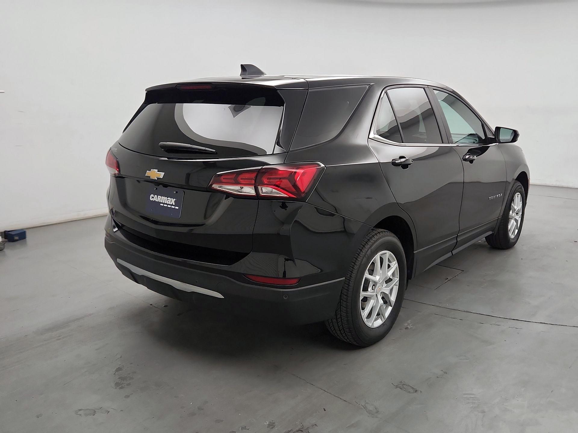 Thumbnail: 2023 Chevrolet Equinox - 5