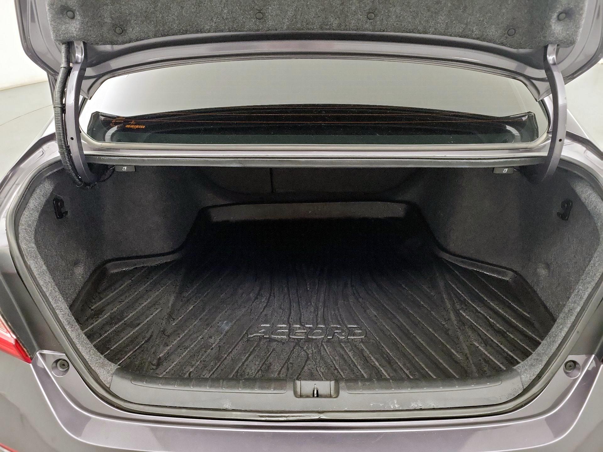 Thumbnail: 2020 Honda Accord - 18