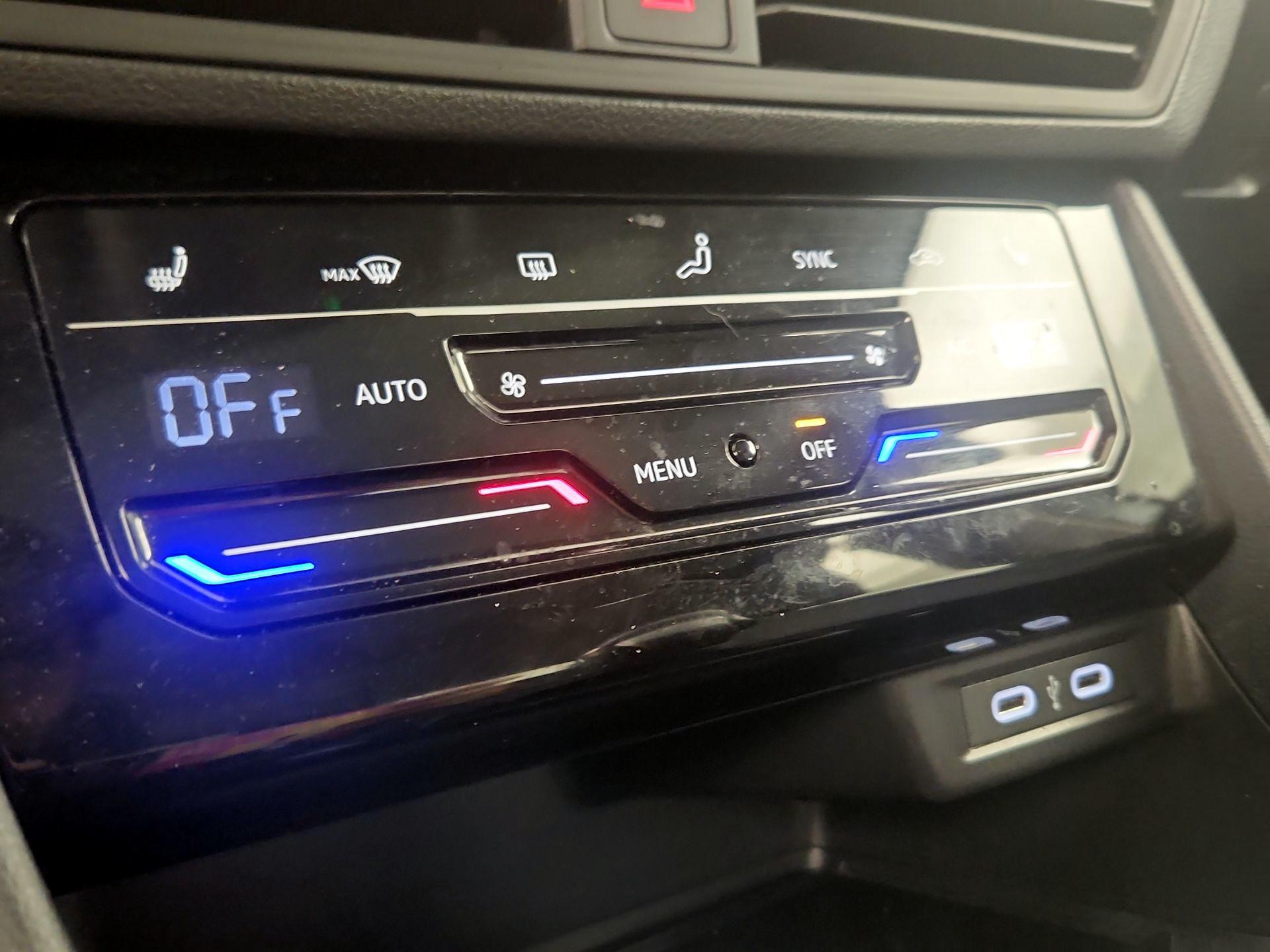 Thumbnail: 2025 Volkswagen Jetta - 14