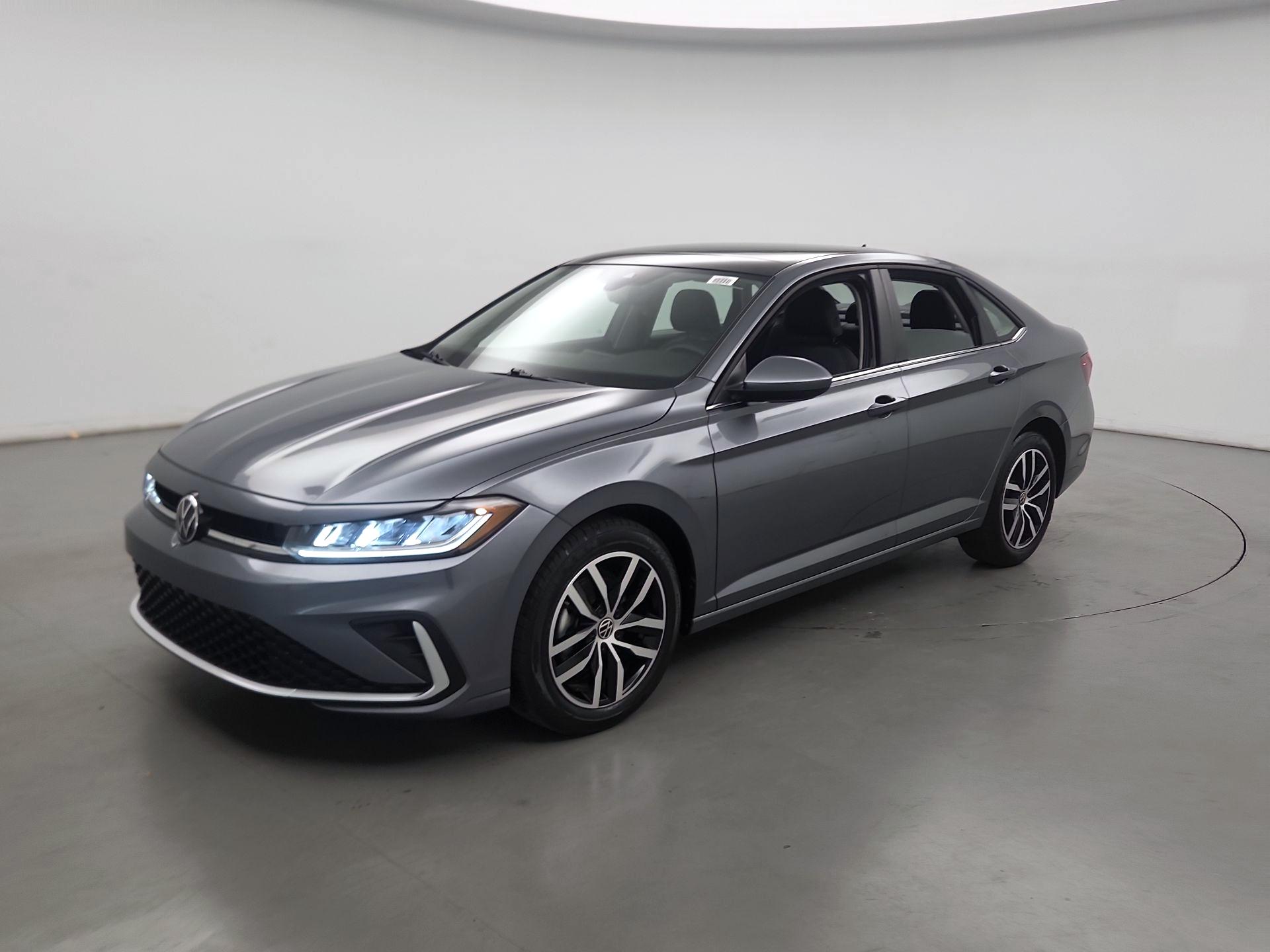 Thumbnail: 2025 Volkswagen Jetta - 3