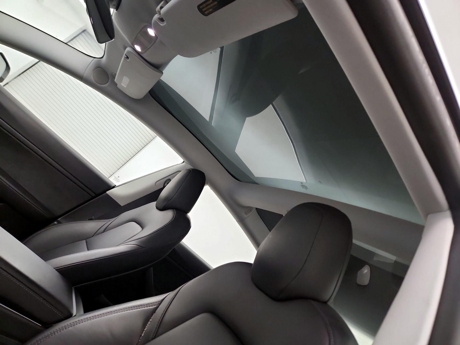 Thumbnail: 2020 Tesla Model 3 - 17