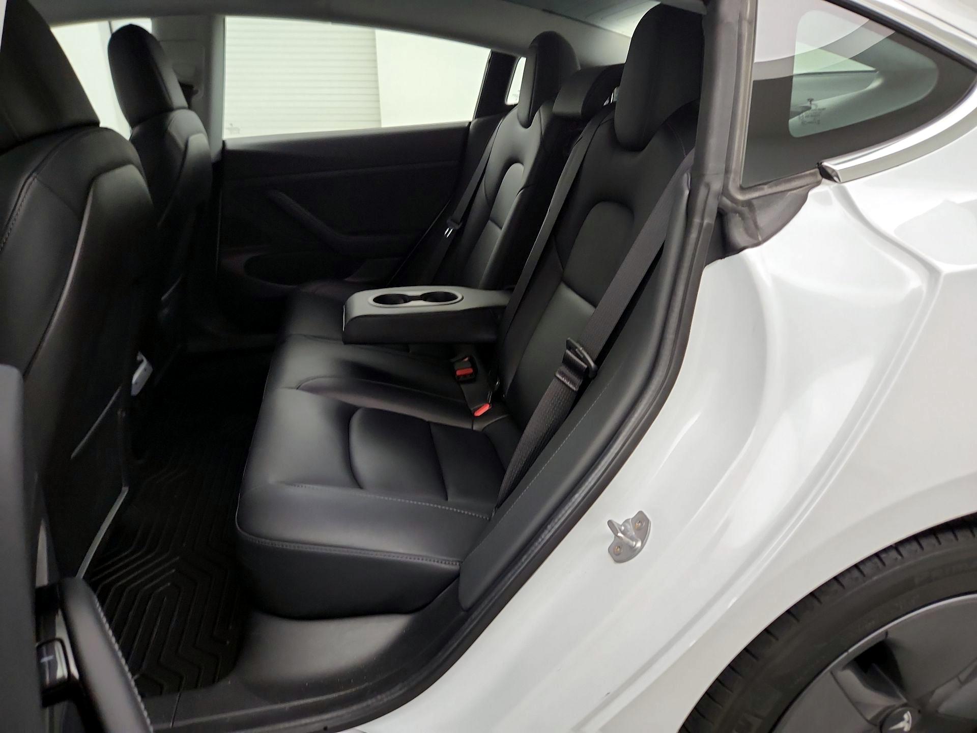 Thumbnail: 2020 Tesla Model 3 - 18