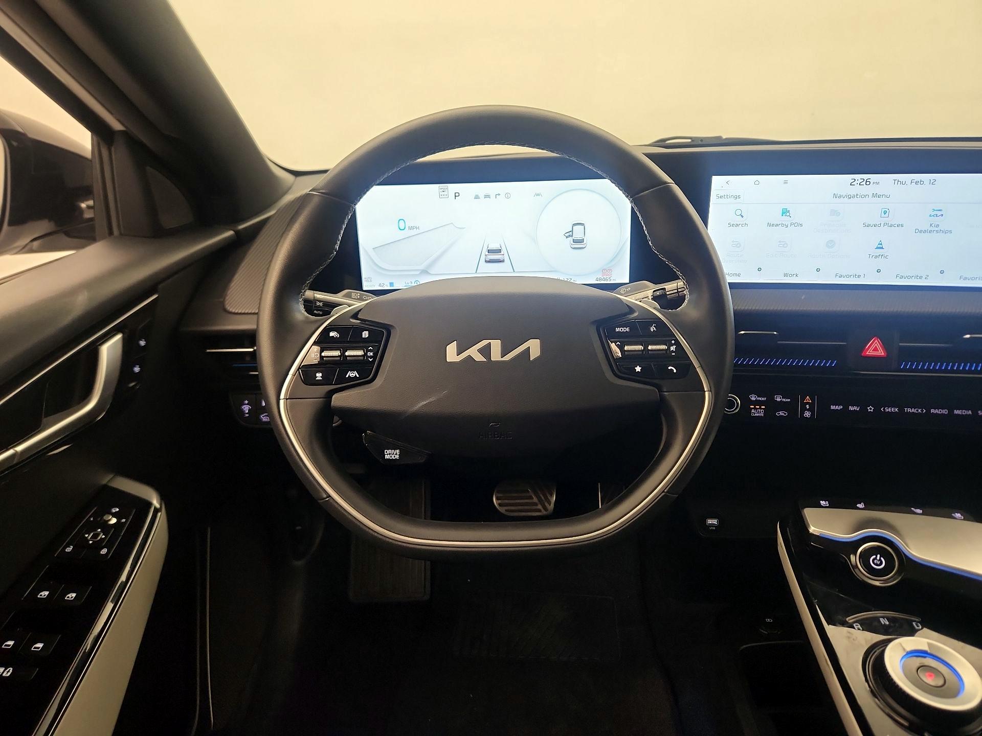 Thumbnail: 2022 Kia EV6 - 10