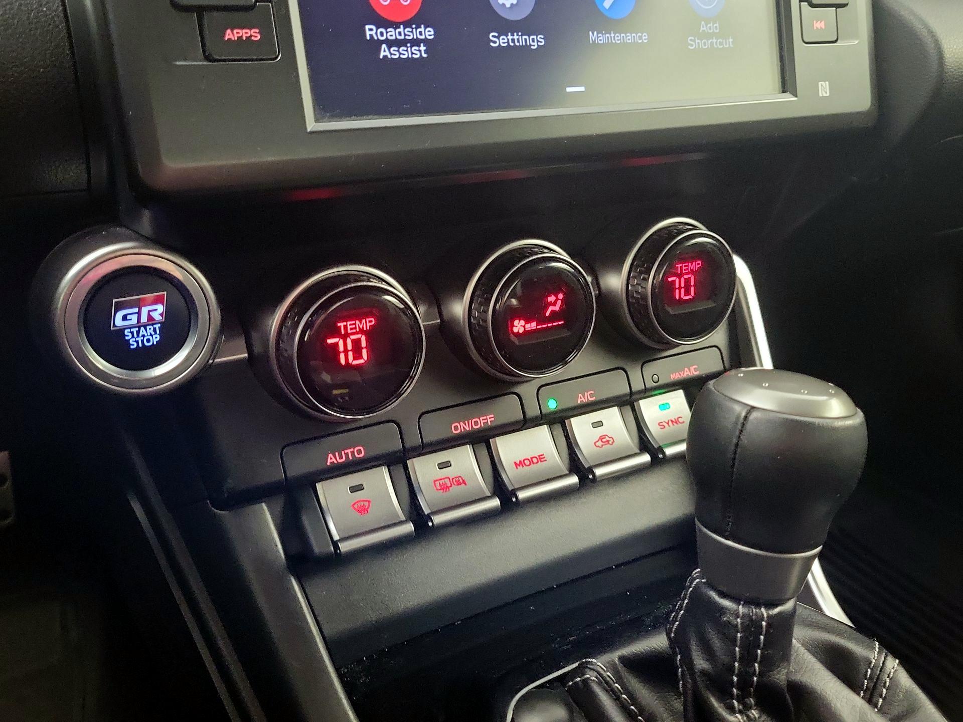 Thumbnail: 2023 Toyota GR86 - 14