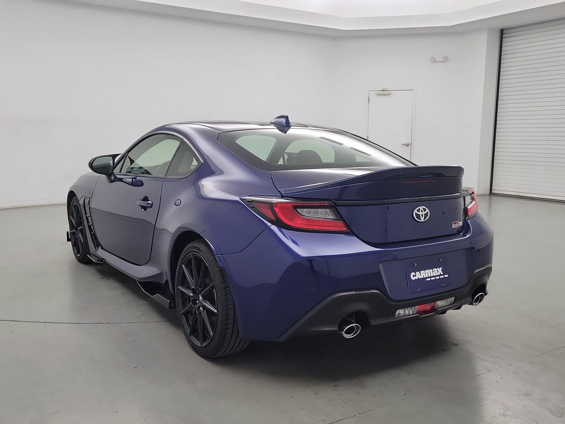 Thumbnail: 2023 Toyota GR86 - 7