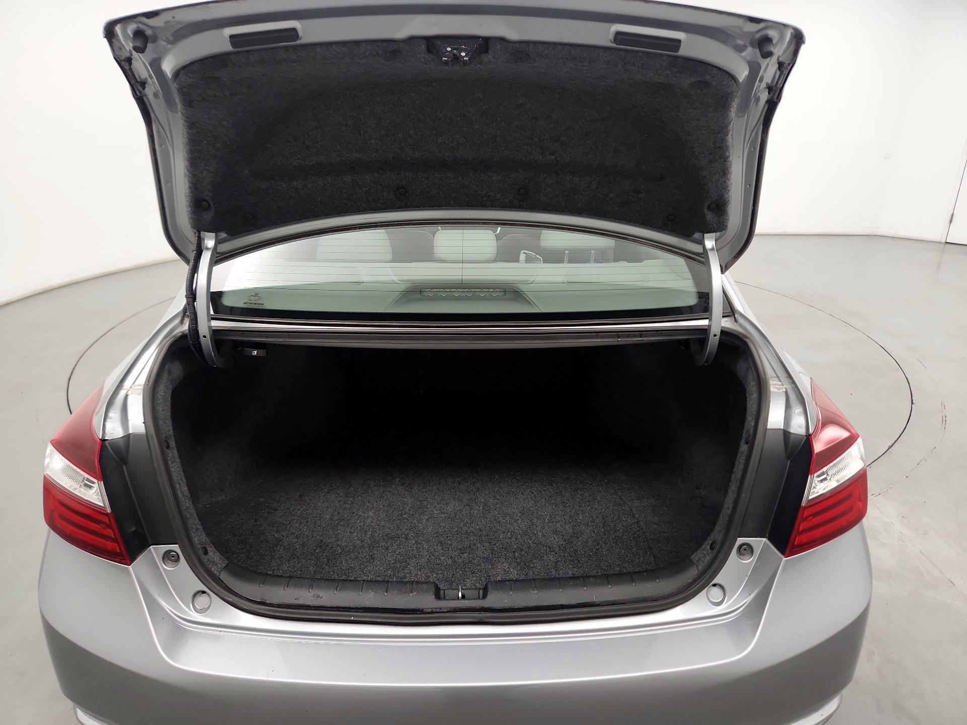 Thumbnail: 2017 Honda Accord - 19