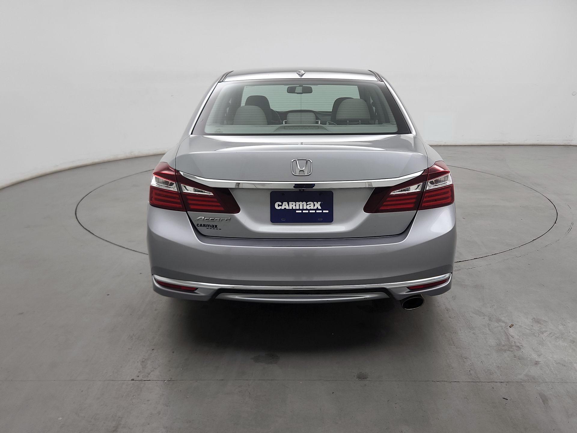 Thumbnail: 2017 Honda Accord - 6