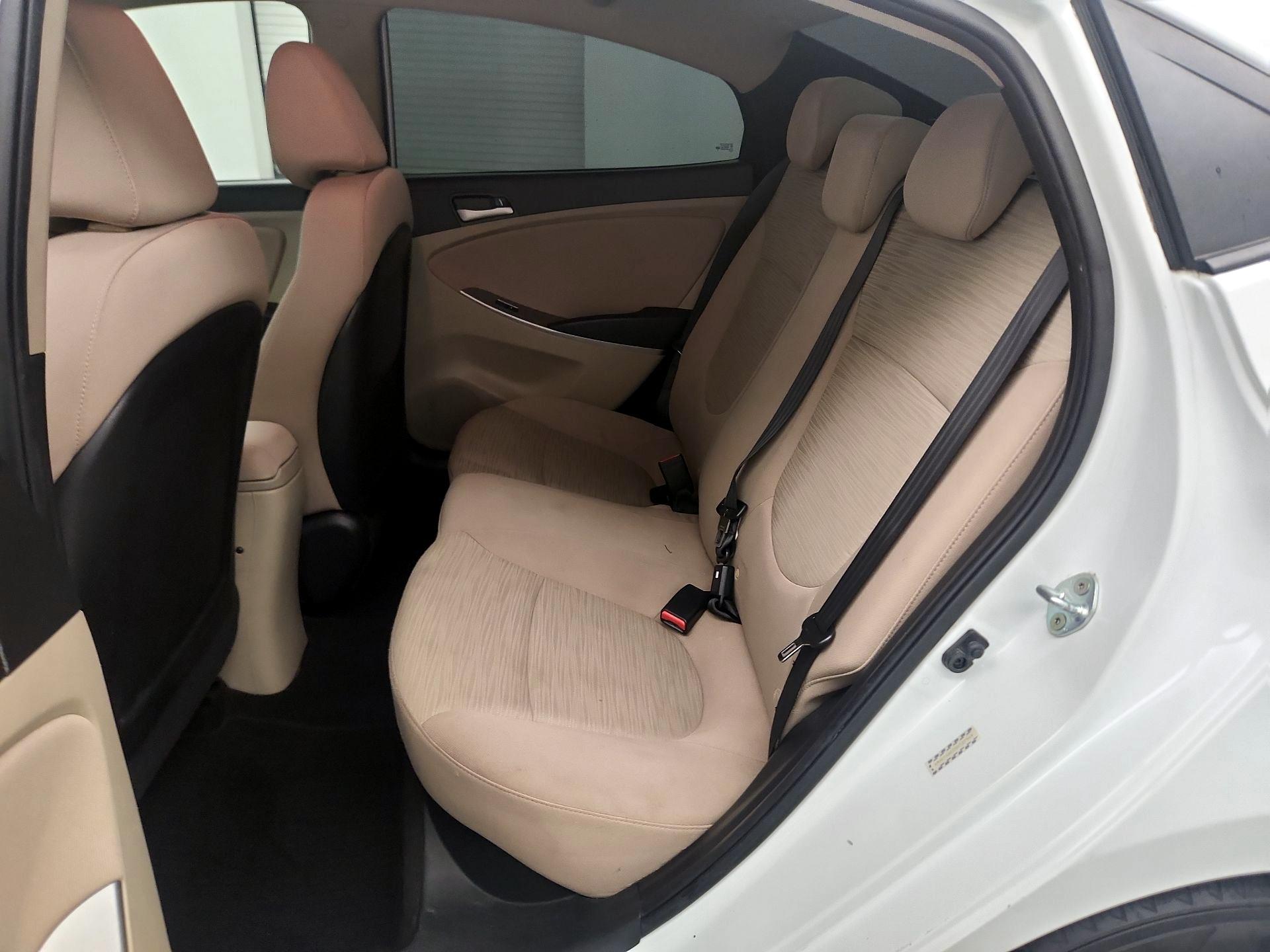 Thumbnail: 2016 Hyundai Accent - 16