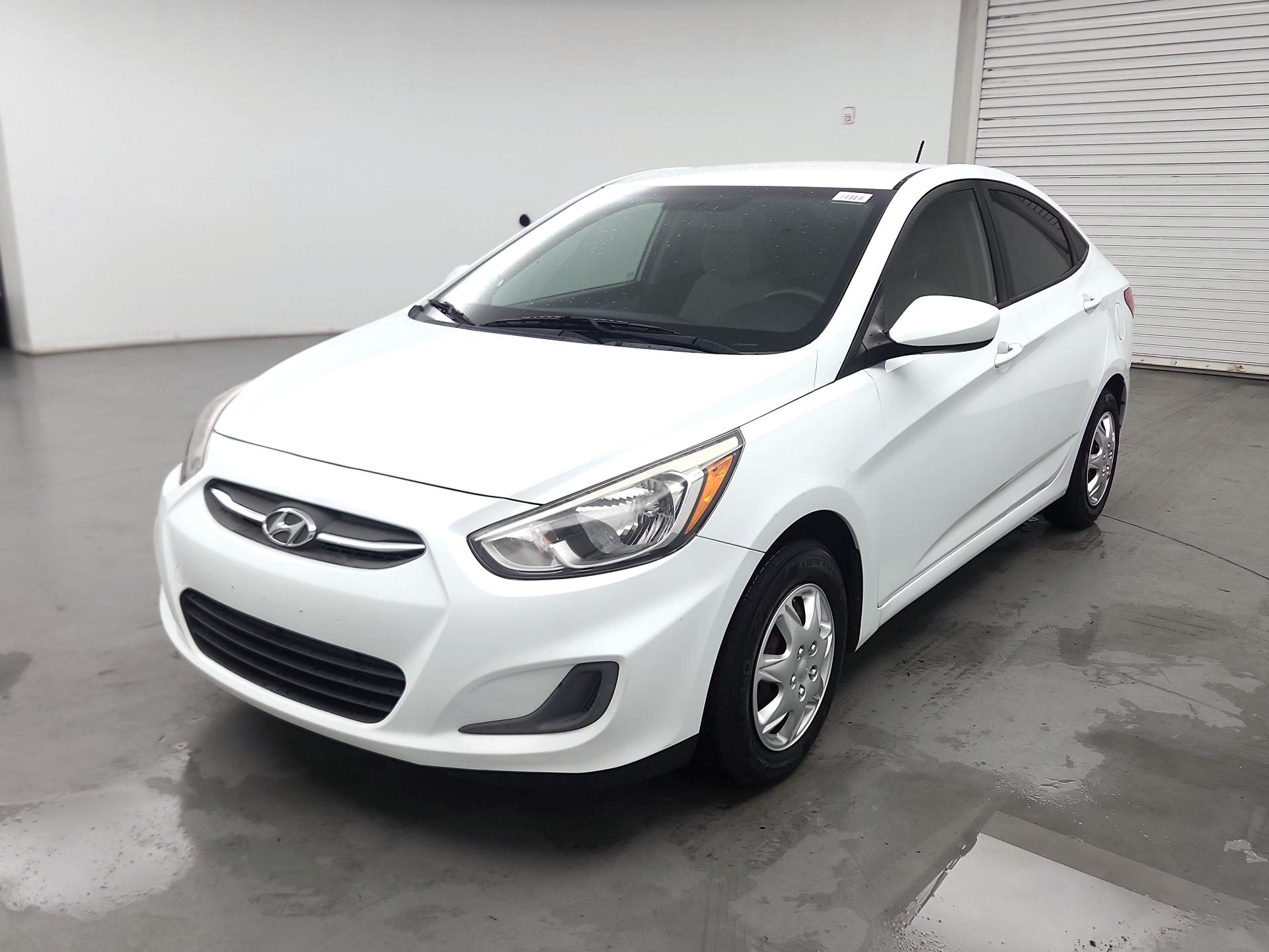 Thumbnail: 2016 Hyundai Accent - 3