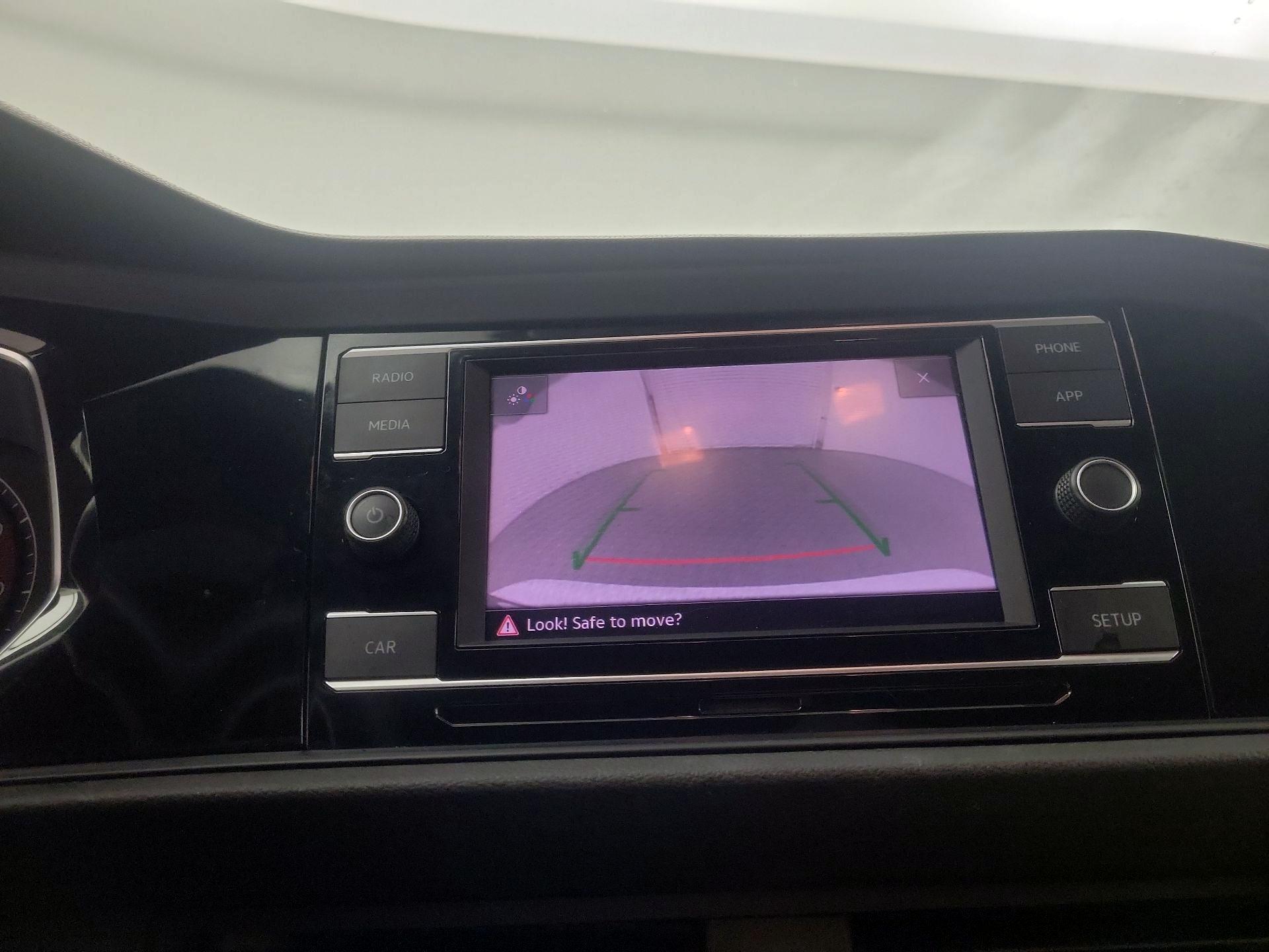 Thumbnail: 2019 Volkswagen Jetta - 12