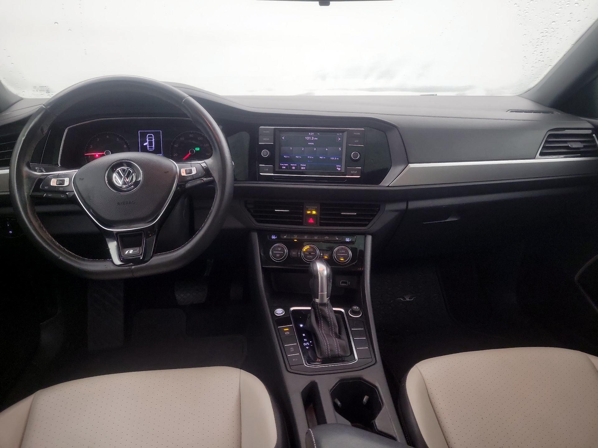 Thumbnail: 2019 Volkswagen Jetta - 8