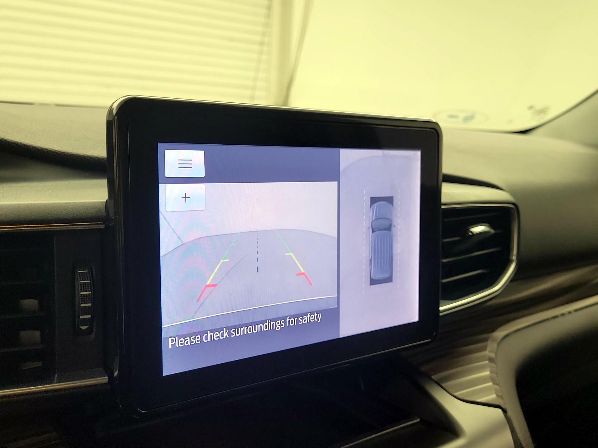 Thumbnail: 2020 Ford Explorer - 13