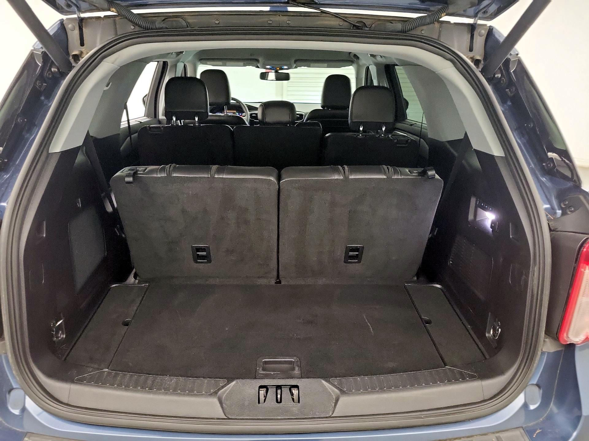 Thumbnail: 2020 Ford Explorer - 20