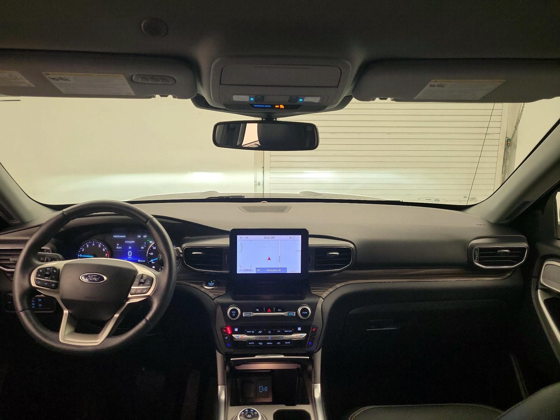 Thumbnail: 2020 Ford Explorer - 8