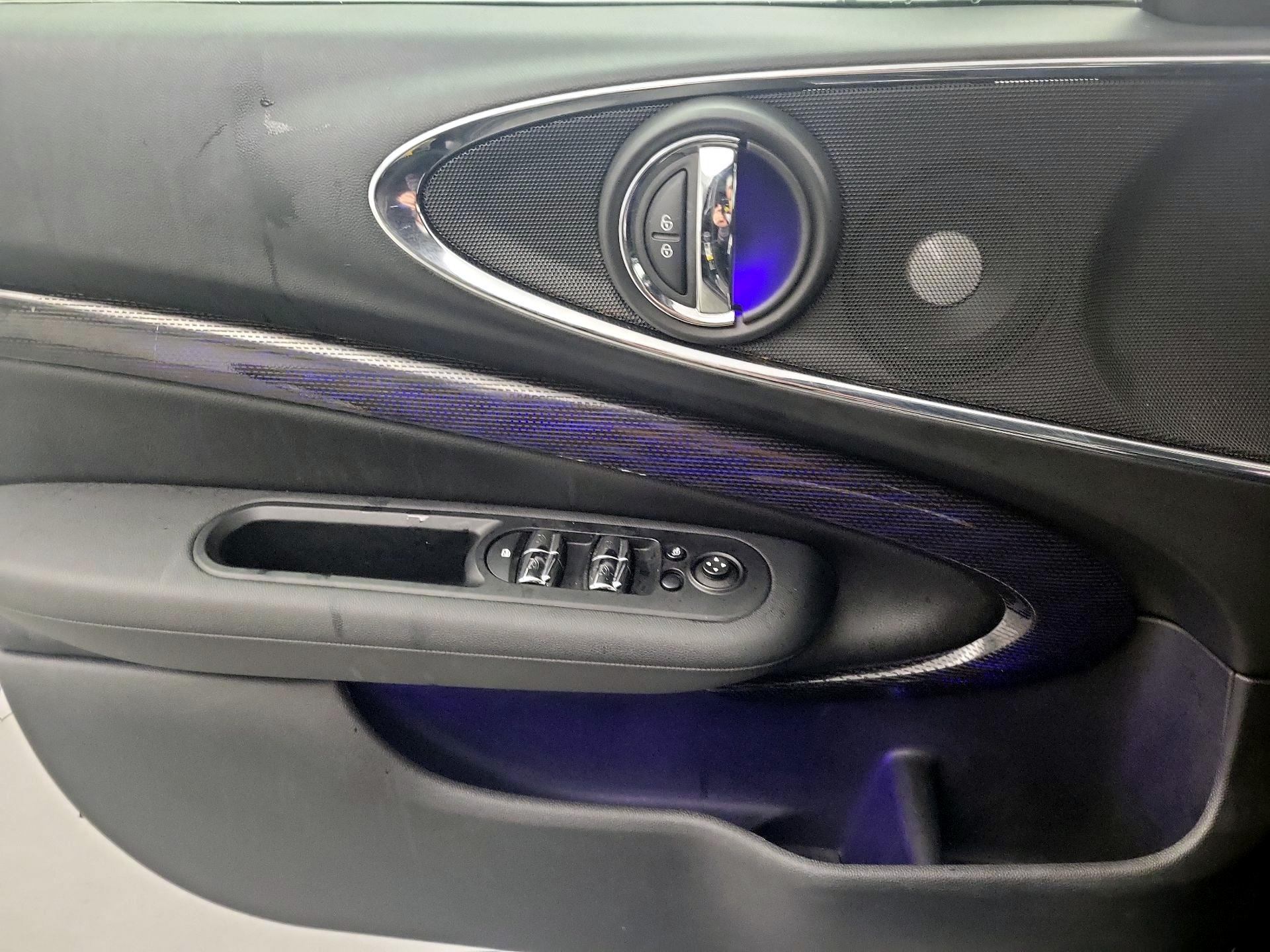 Thumbnail: 2016 MINI Cooper Clubman - 10