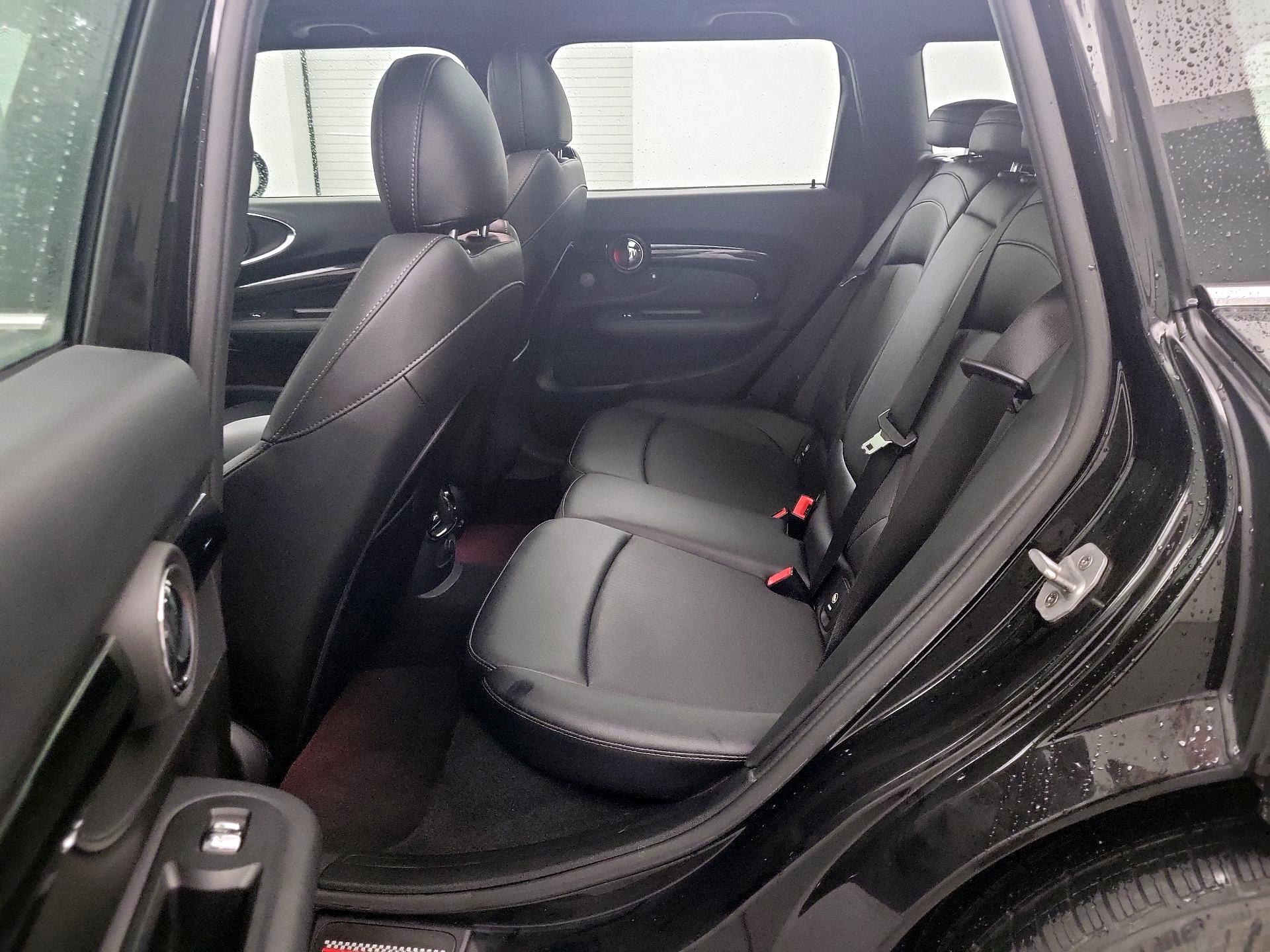 Thumbnail: 2016 MINI Cooper Clubman - 18