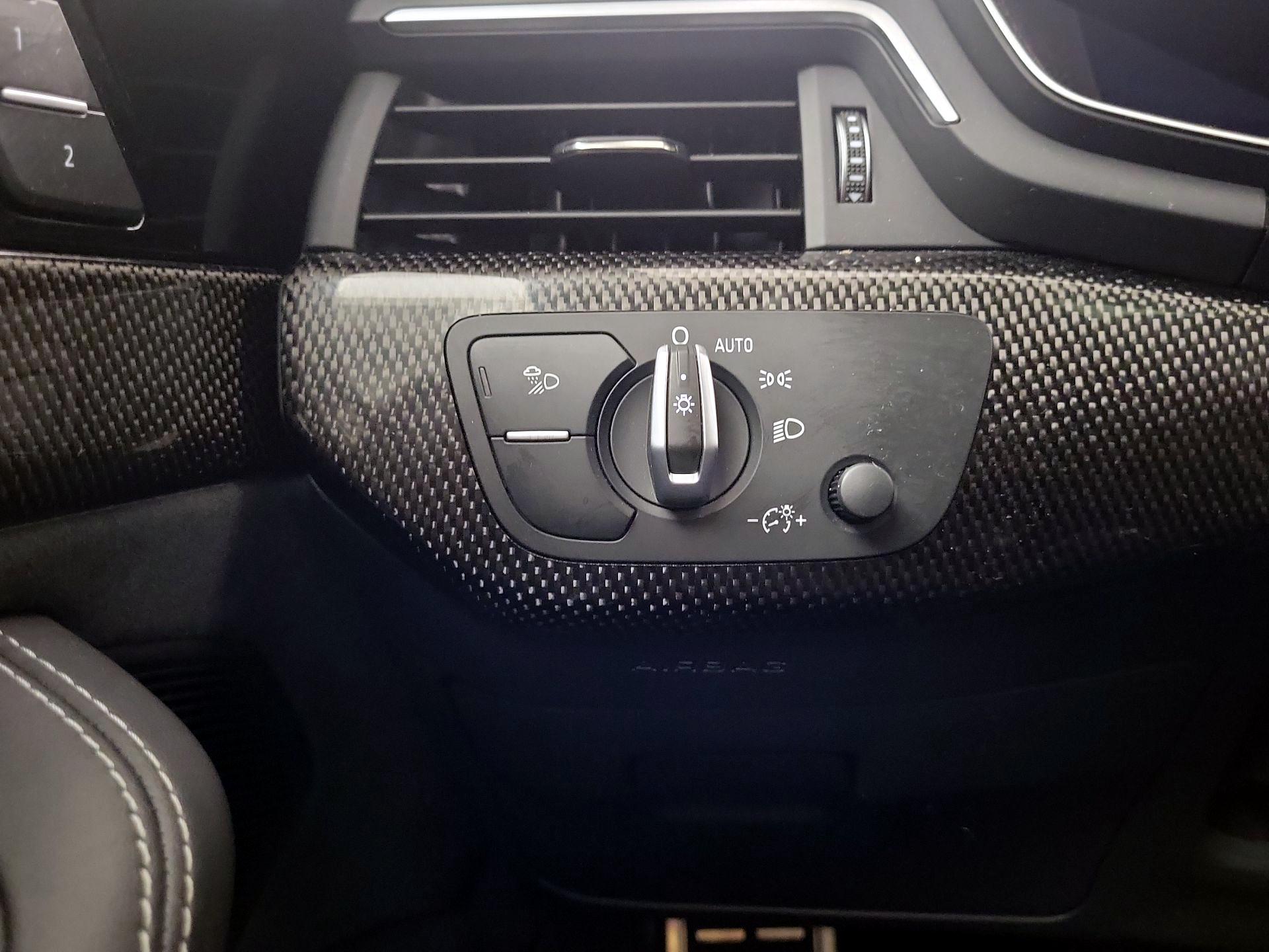 Thumbnail: 2023 Audi S4 - 11