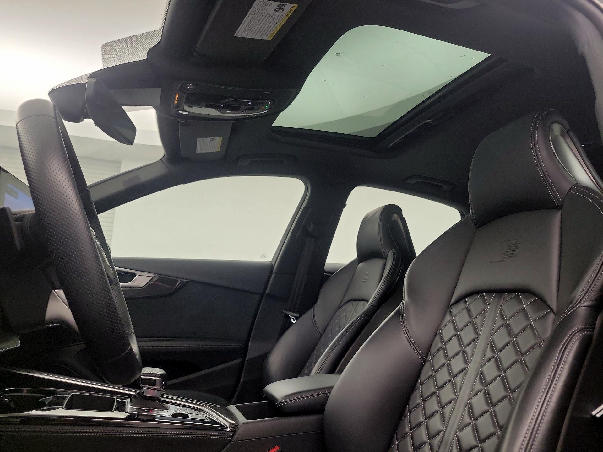 Thumbnail: 2023 Audi S4 - 18