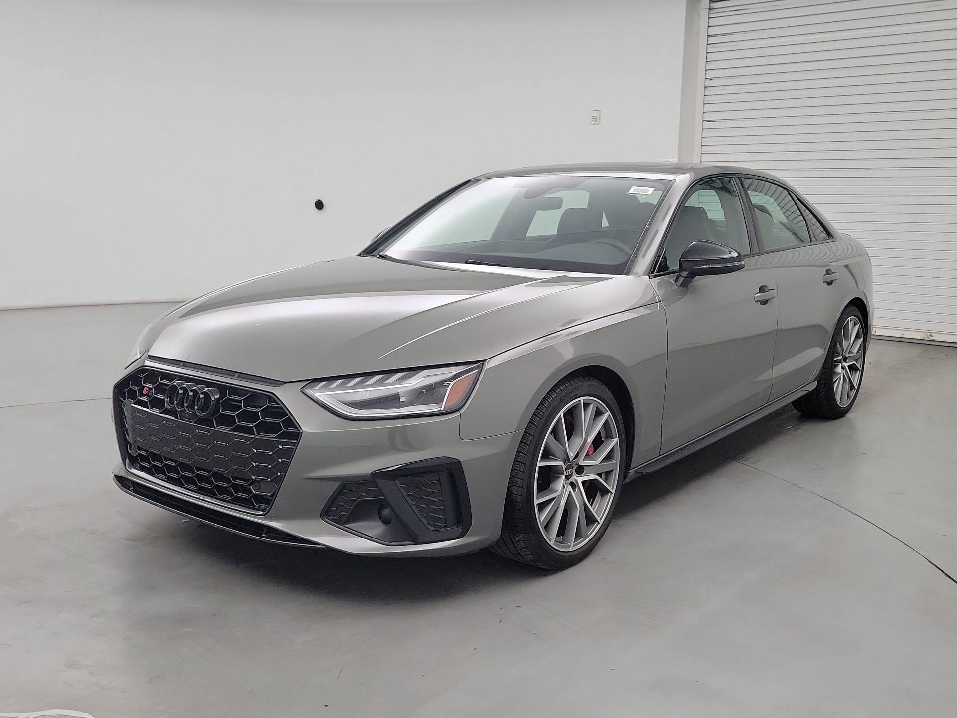 Thumbnail: 2023 Audi S4 - 3