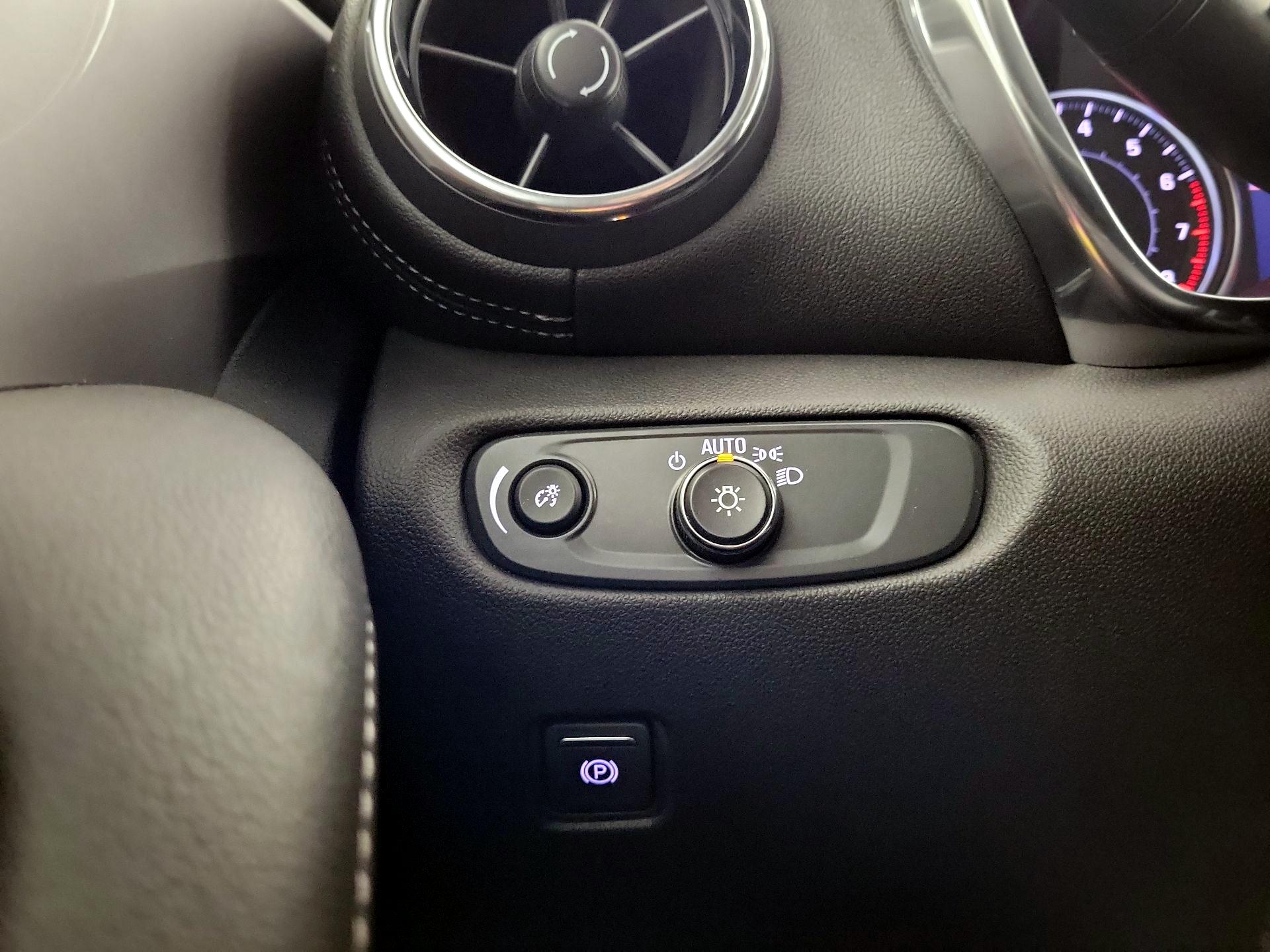 Thumbnail: 2023 Chevrolet Blazer - 11