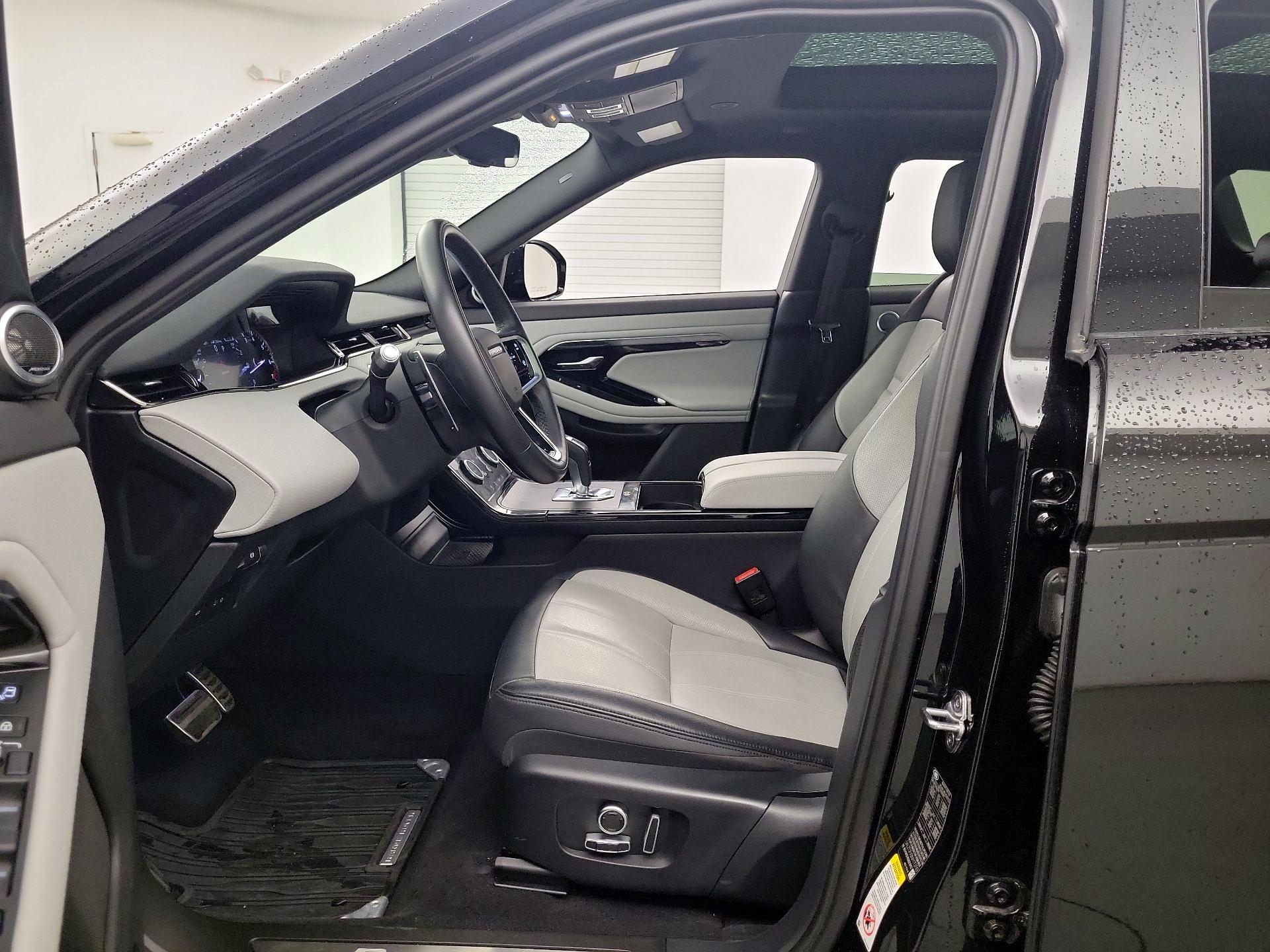 Thumbnail: 2022 Land Rover Range Rover Evoque - 9