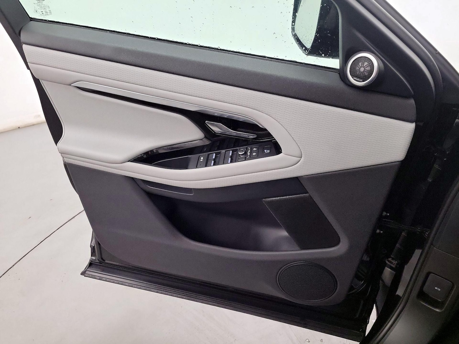 2022 Land Rover Range Rover Evoque S - Photo 11