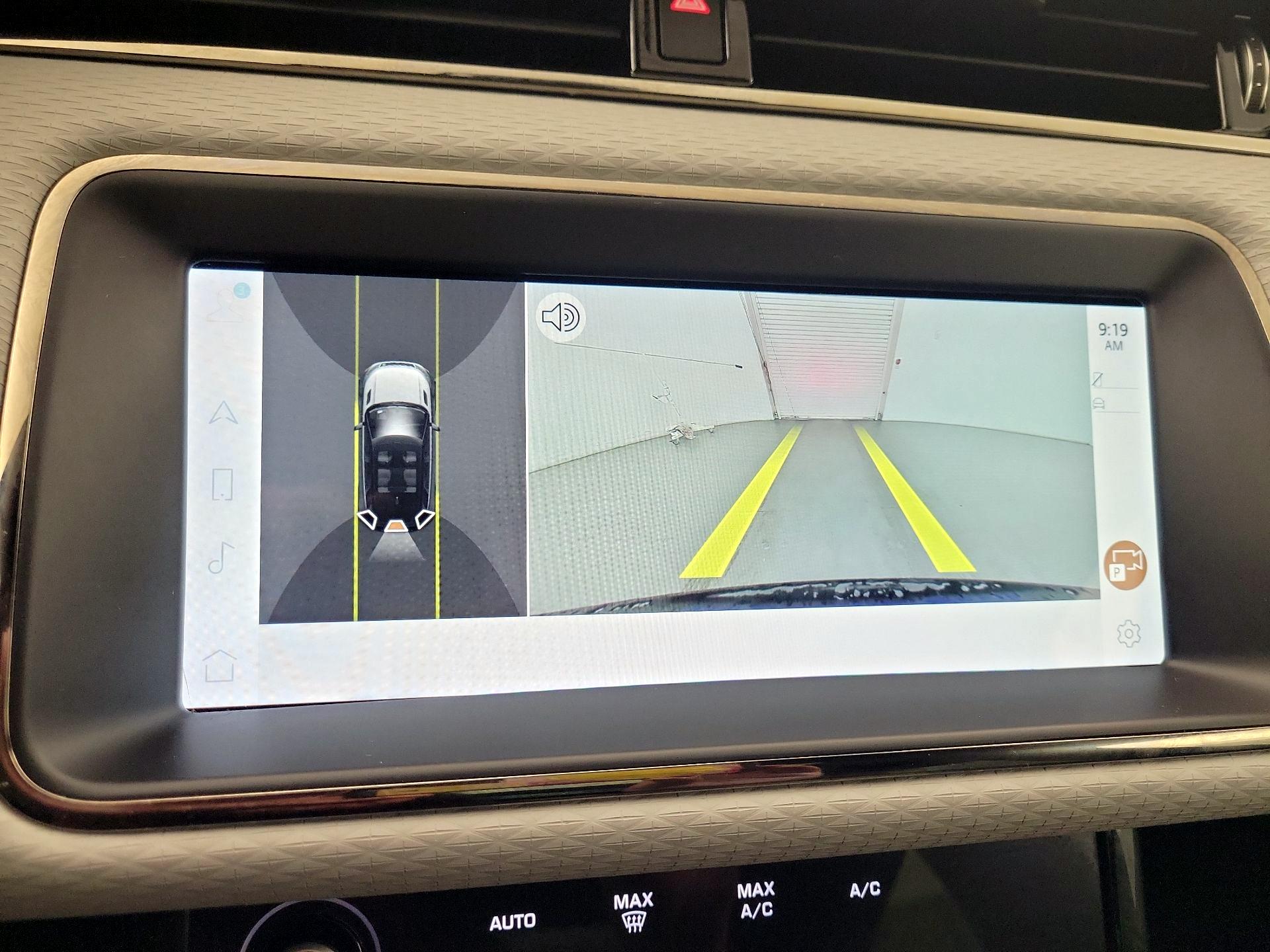 Thumbnail: 2022 Land Rover Range Rover Evoque - 13