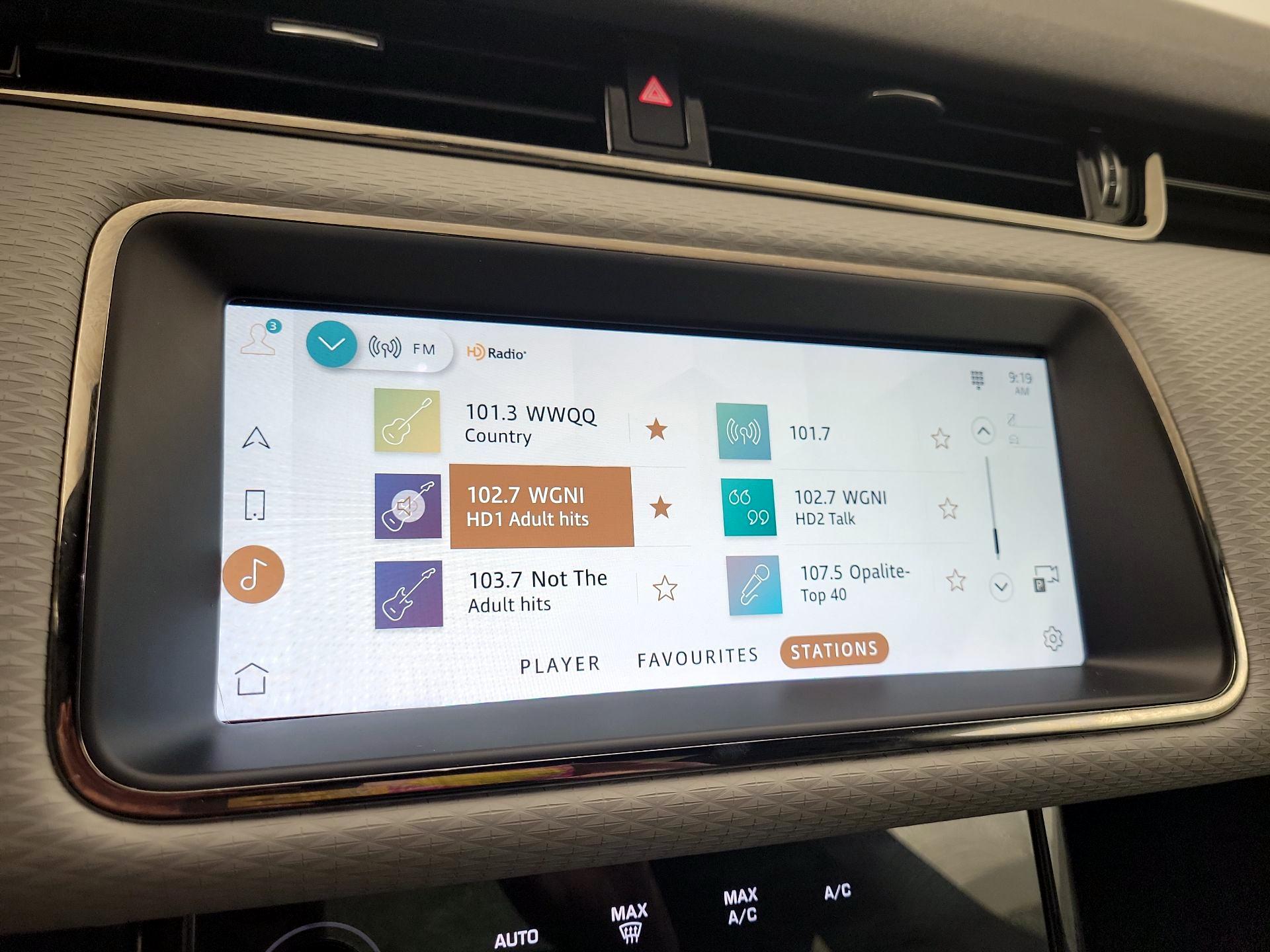 Thumbnail: 2022 Land Rover Range Rover Evoque - 14