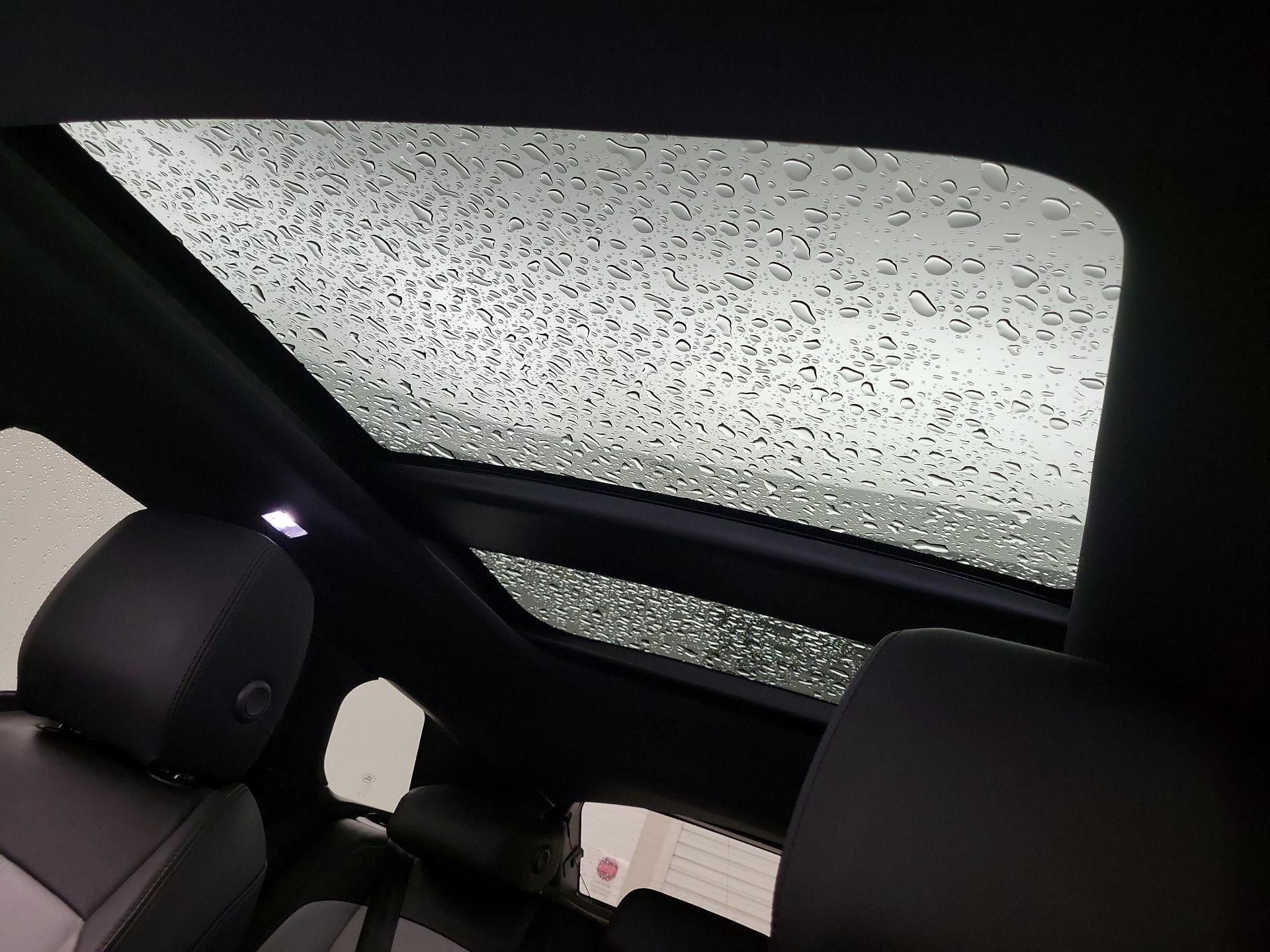 Thumbnail: 2022 Land Rover Range Rover Evoque - 18