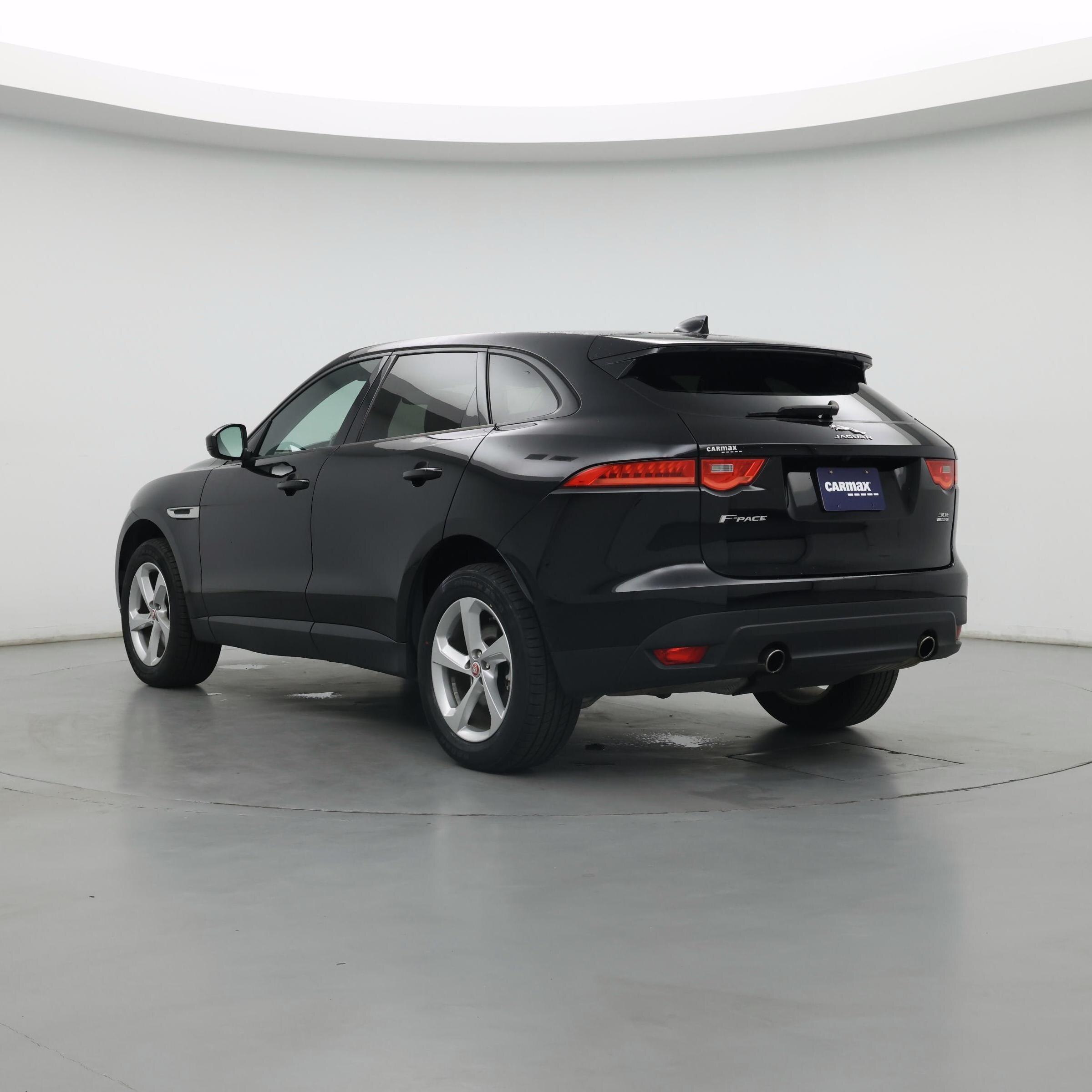 Thumbnail: 2018 Jaguar F-Pace - 2