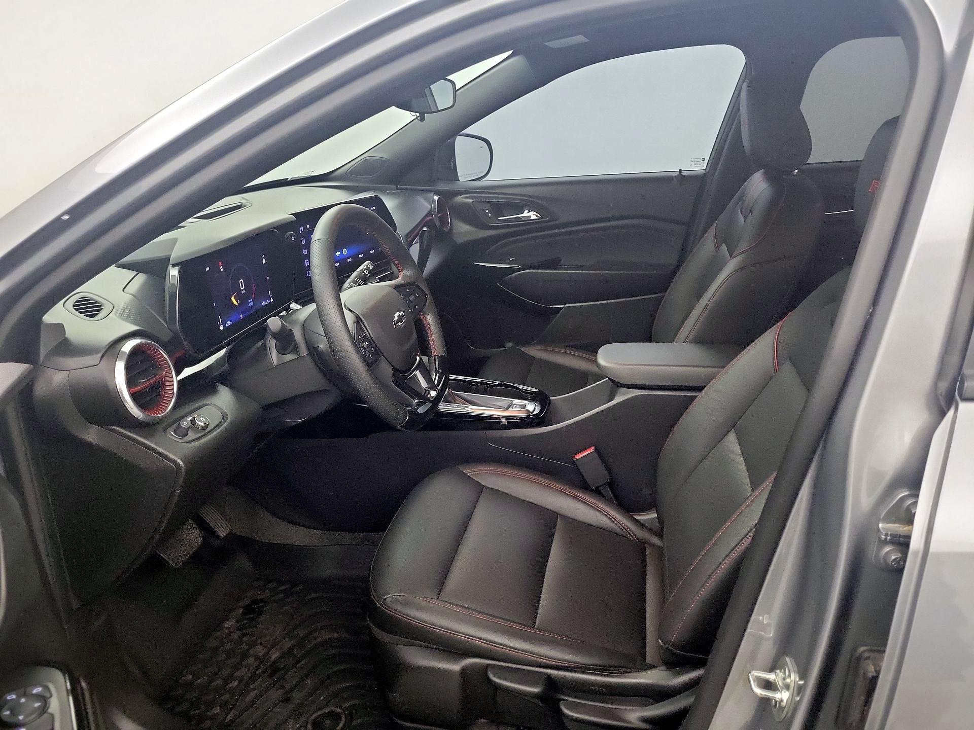 Thumbnail: 2025 Chevrolet Trax - 9