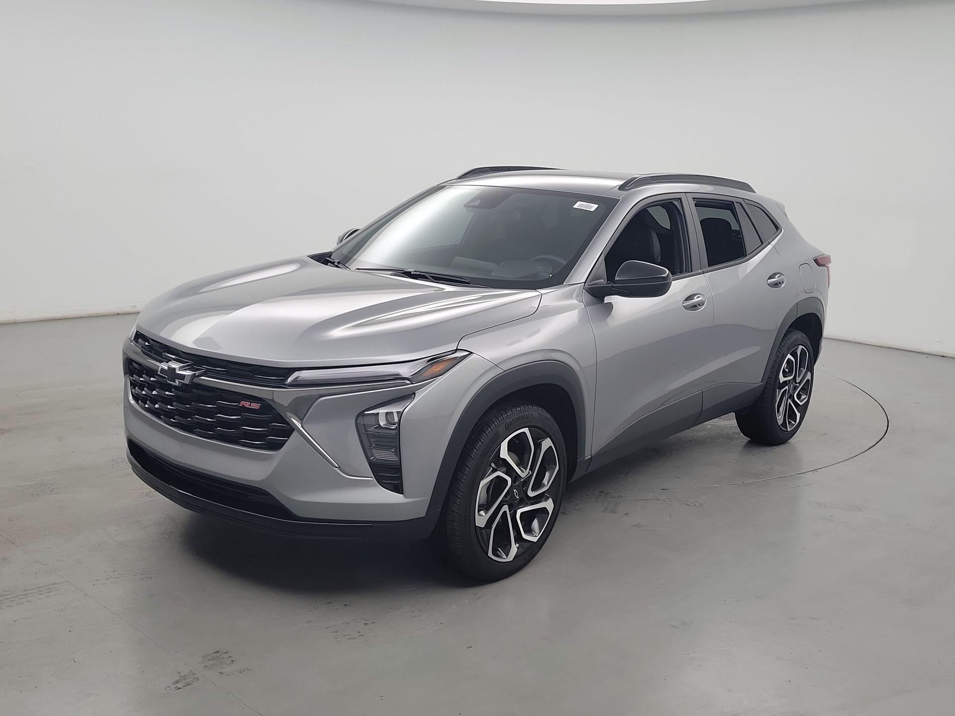 Thumbnail: 2025 Chevrolet Trax - 3