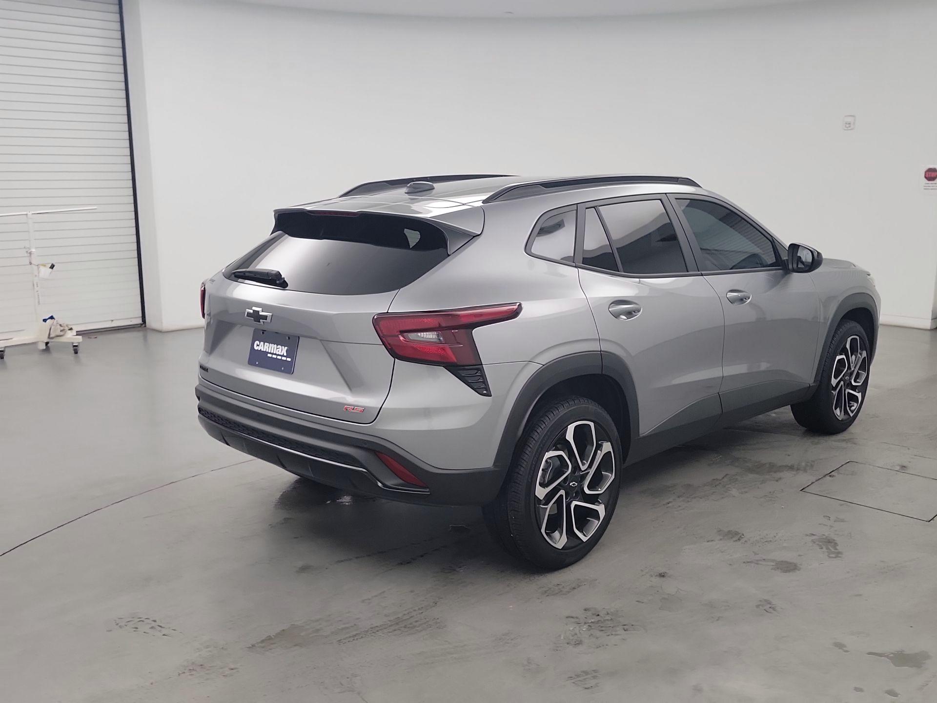 Thumbnail: 2025 Chevrolet Trax - 5