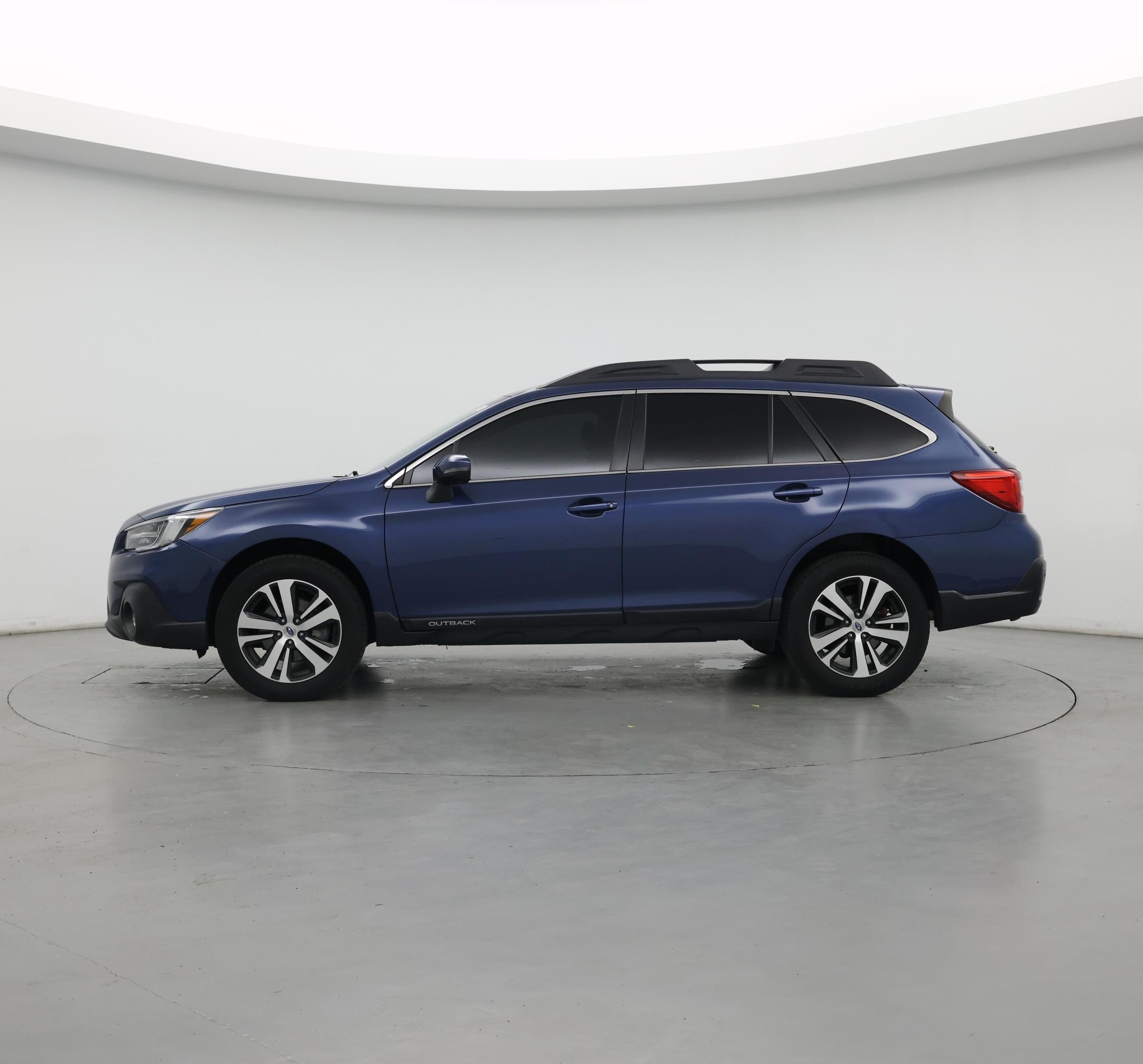 Thumbnail: 2019 Subaru Outback - 3
