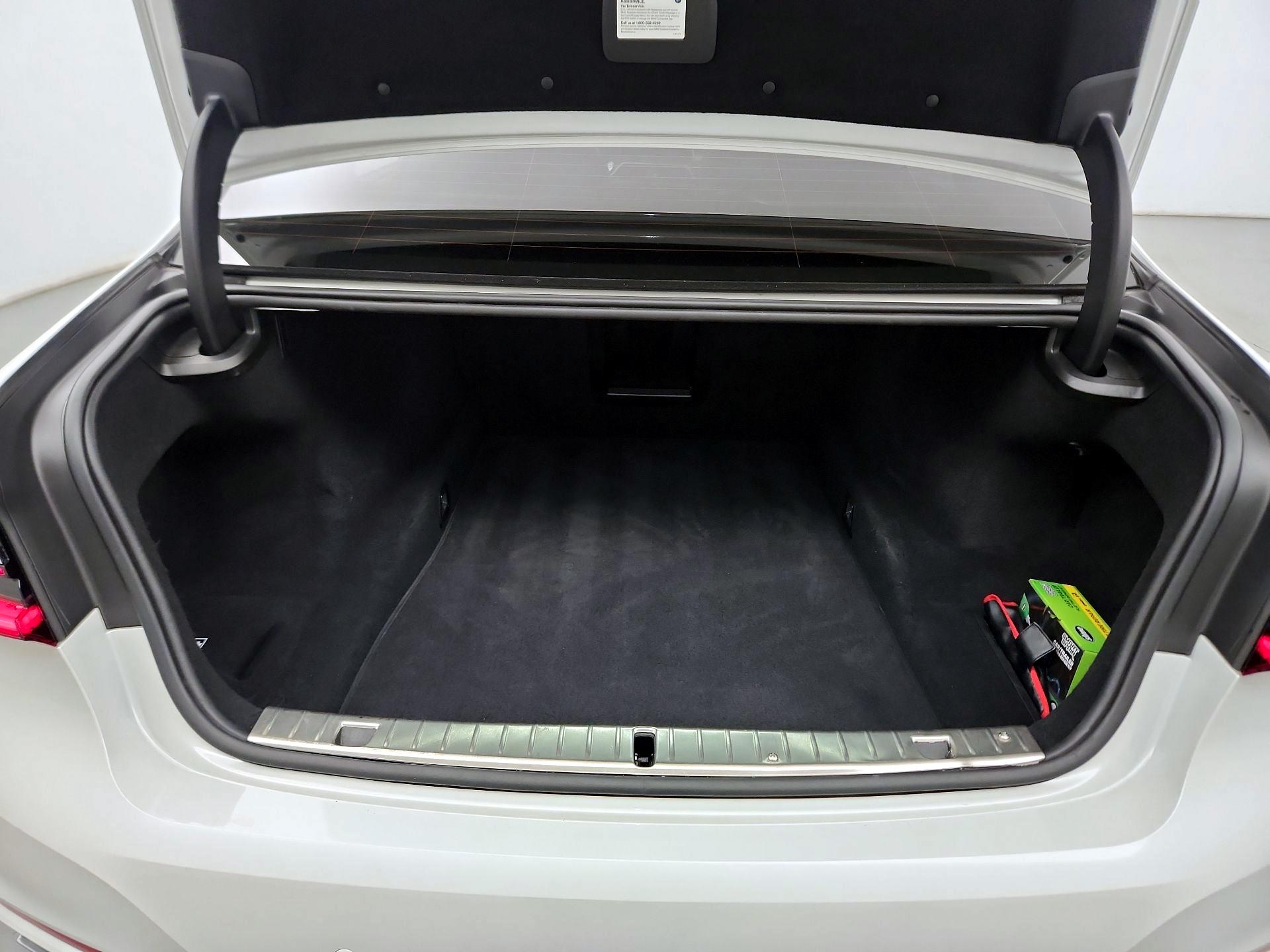 Thumbnail: 2021 BMW 7 Series - 20