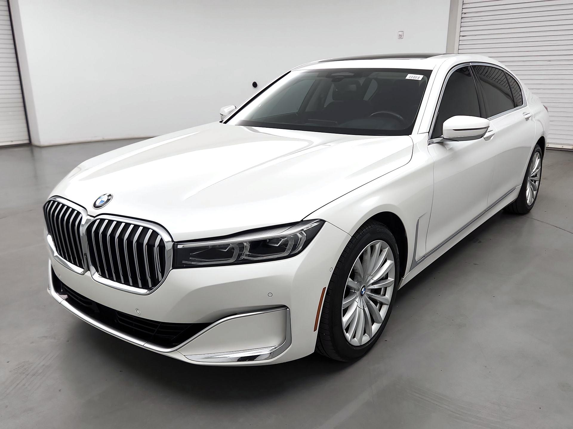 Thumbnail: 2021 BMW 7 Series - 3